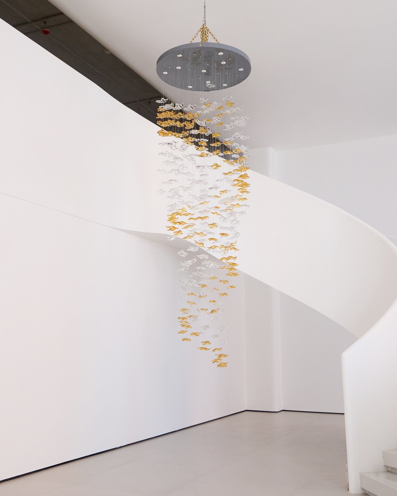 Nephele Crystal Leaf Chandelier - Letslighting