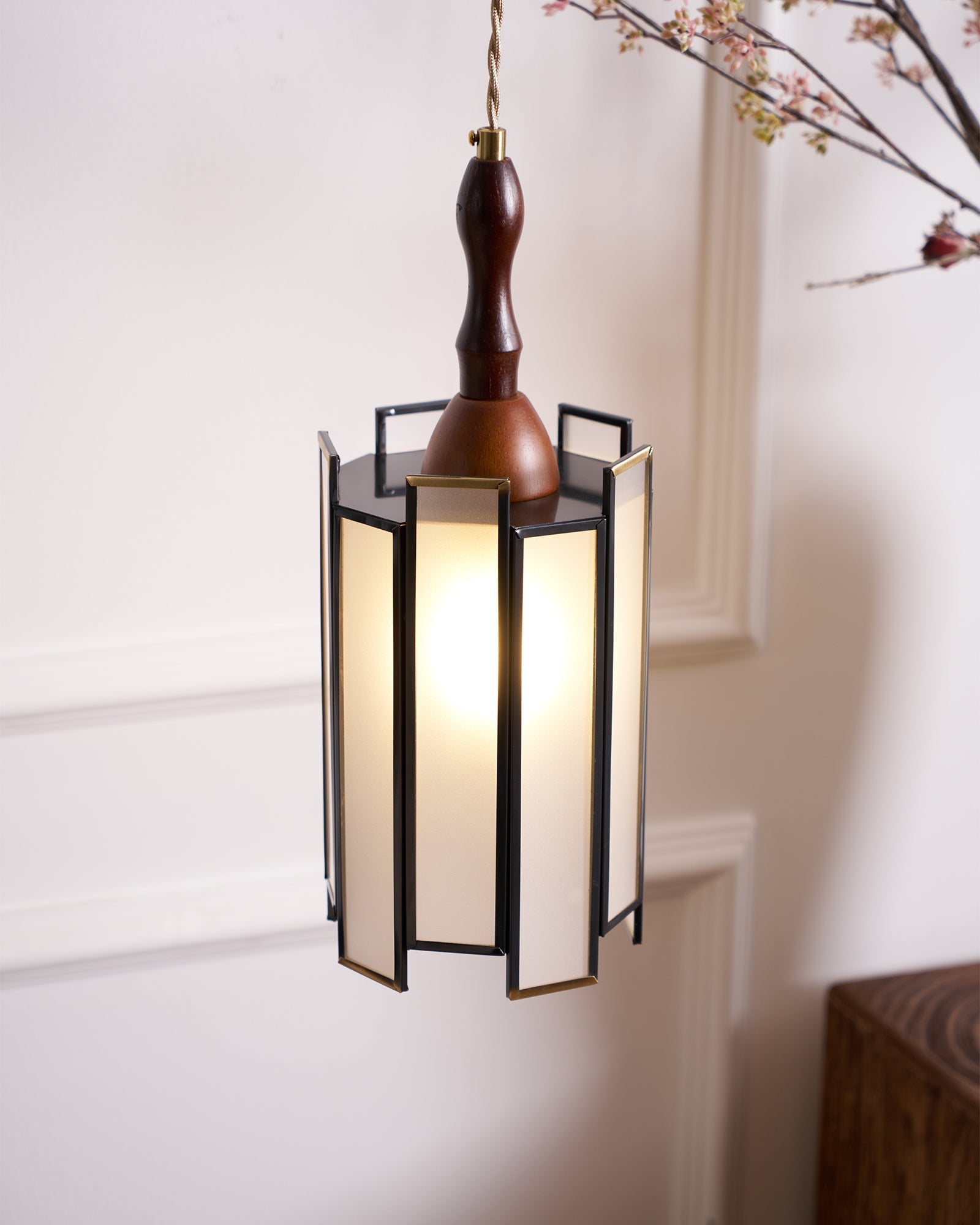 Florace Wood & Glass Vintage Pendant Lamp - Letslighting