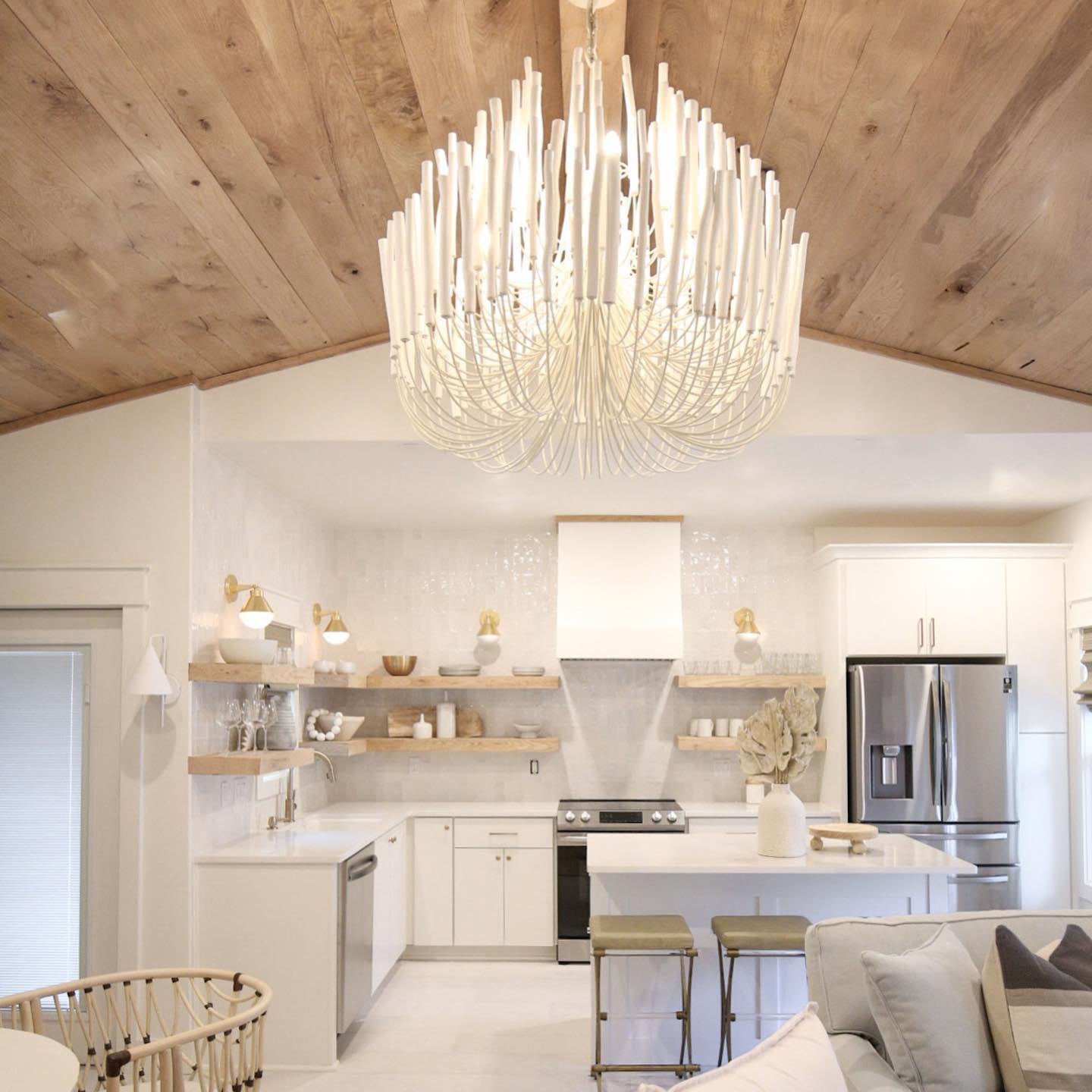 Kristy Sculptural Chandeliers - Letslighting