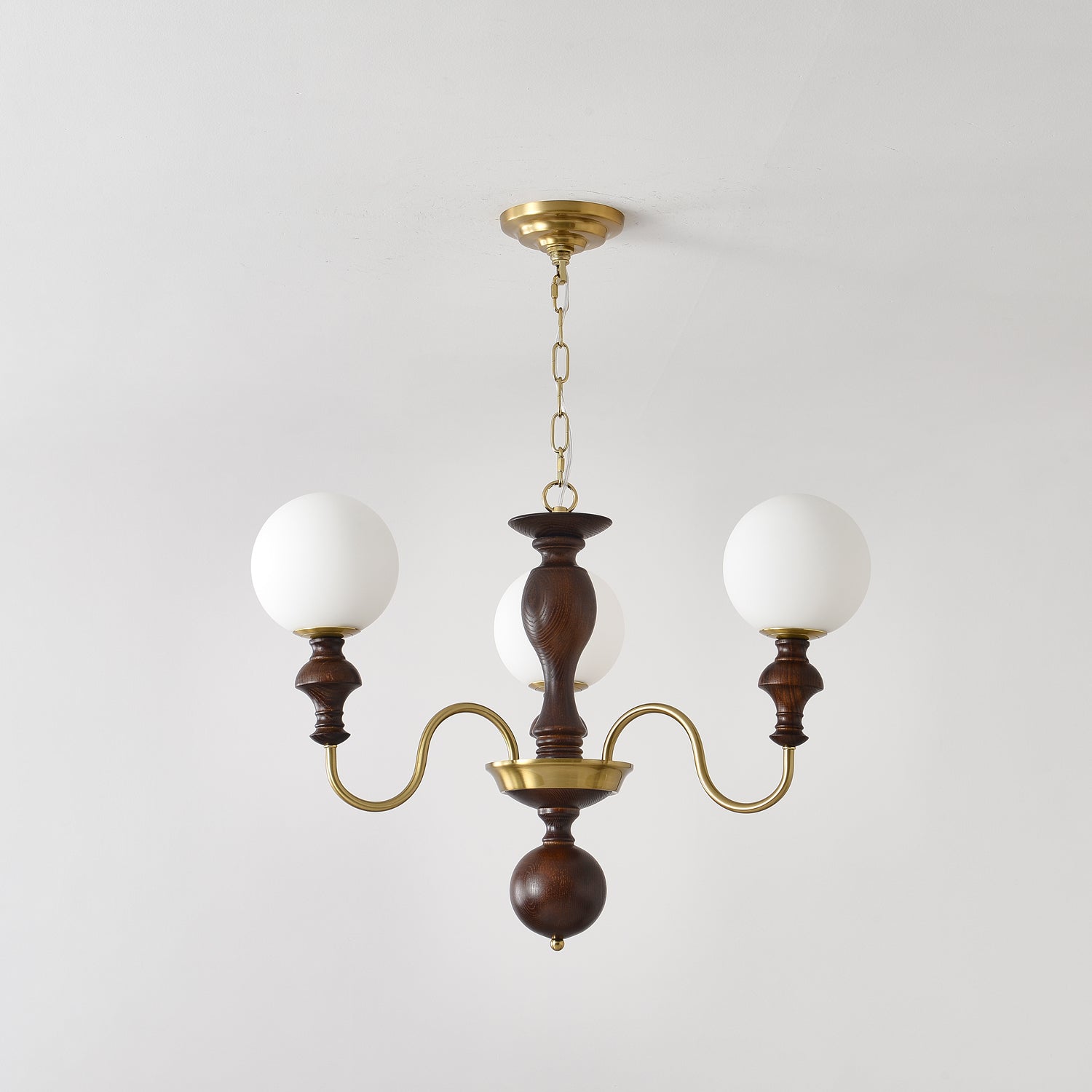 Lustra Chandelier Wood & Brass Timeless Globe - Letslighting