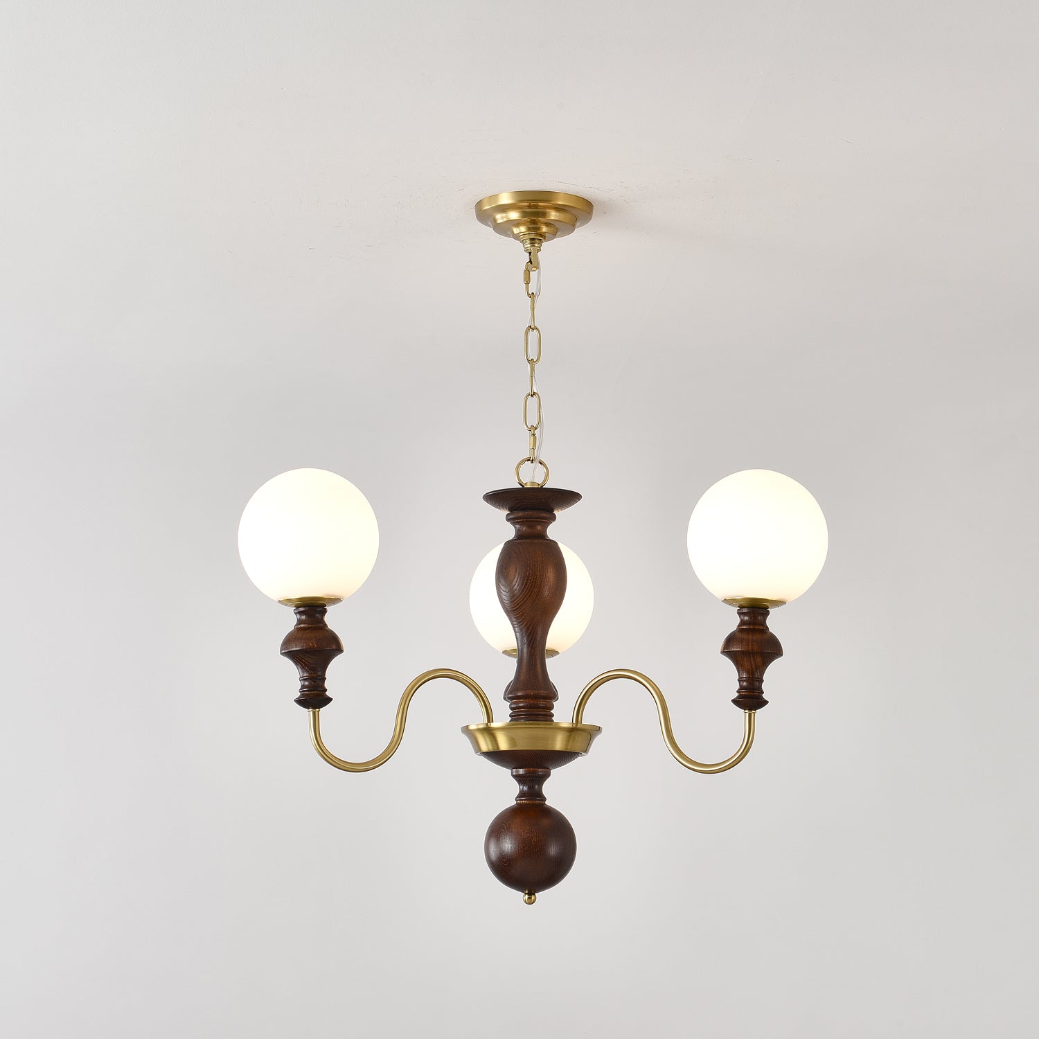 Lustra Chandelier Wood & Brass Timeless Globe - Letslighting