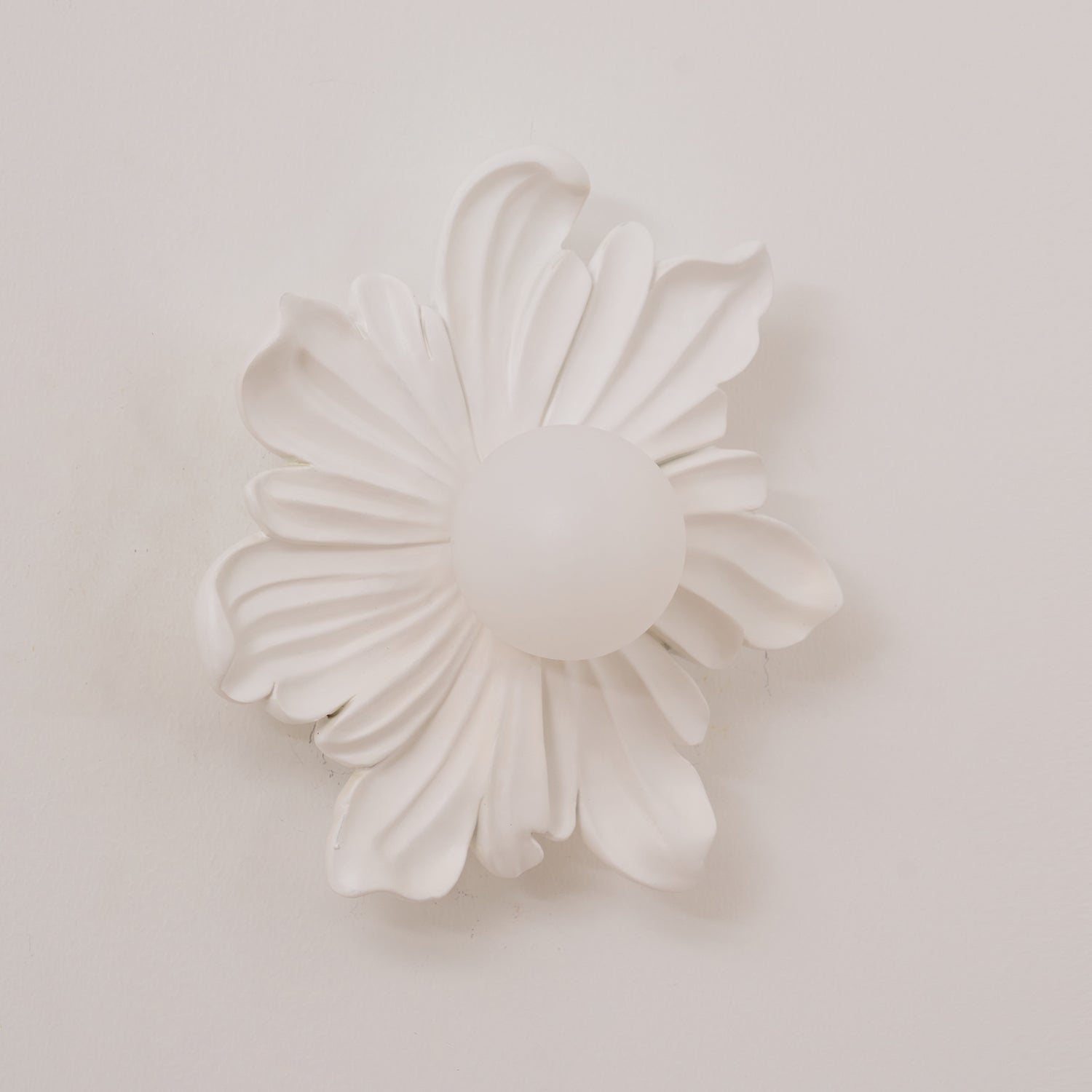 Tina Flower Wall Lamp - Letslighting