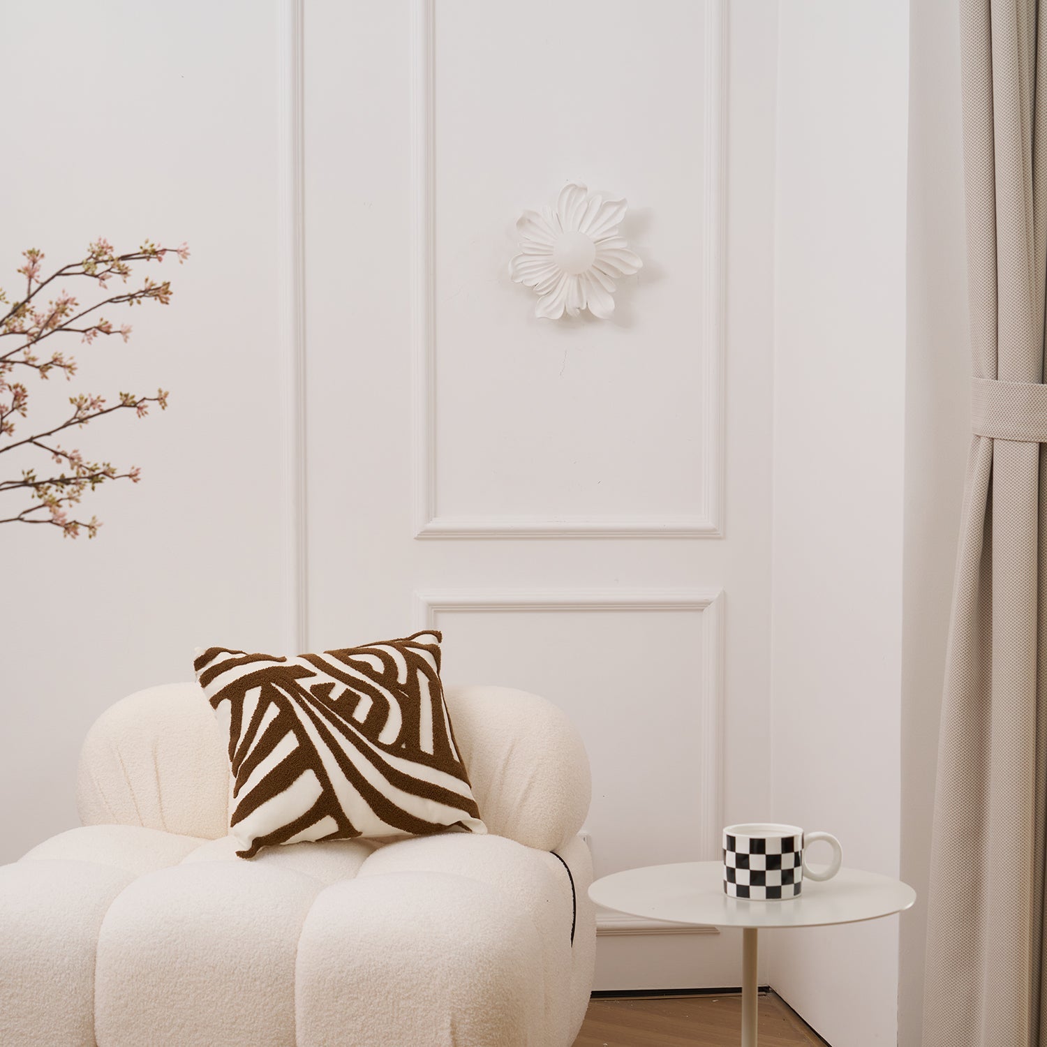 Tina Flower Wall Lamp - Letslighting