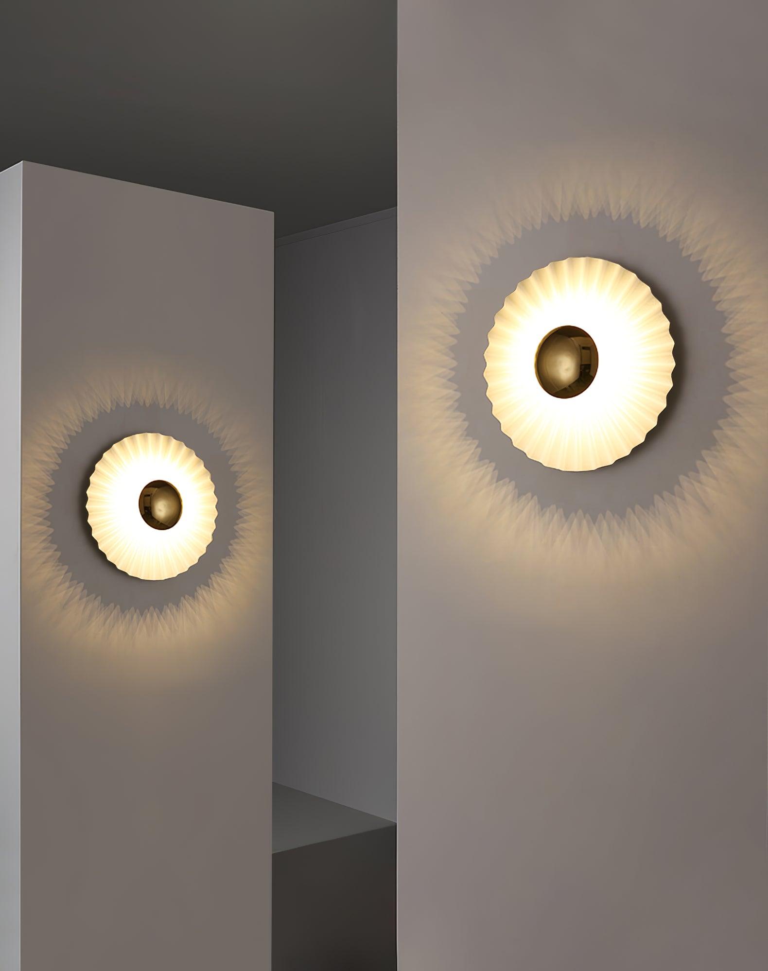 Arlorila Resin Wall Light