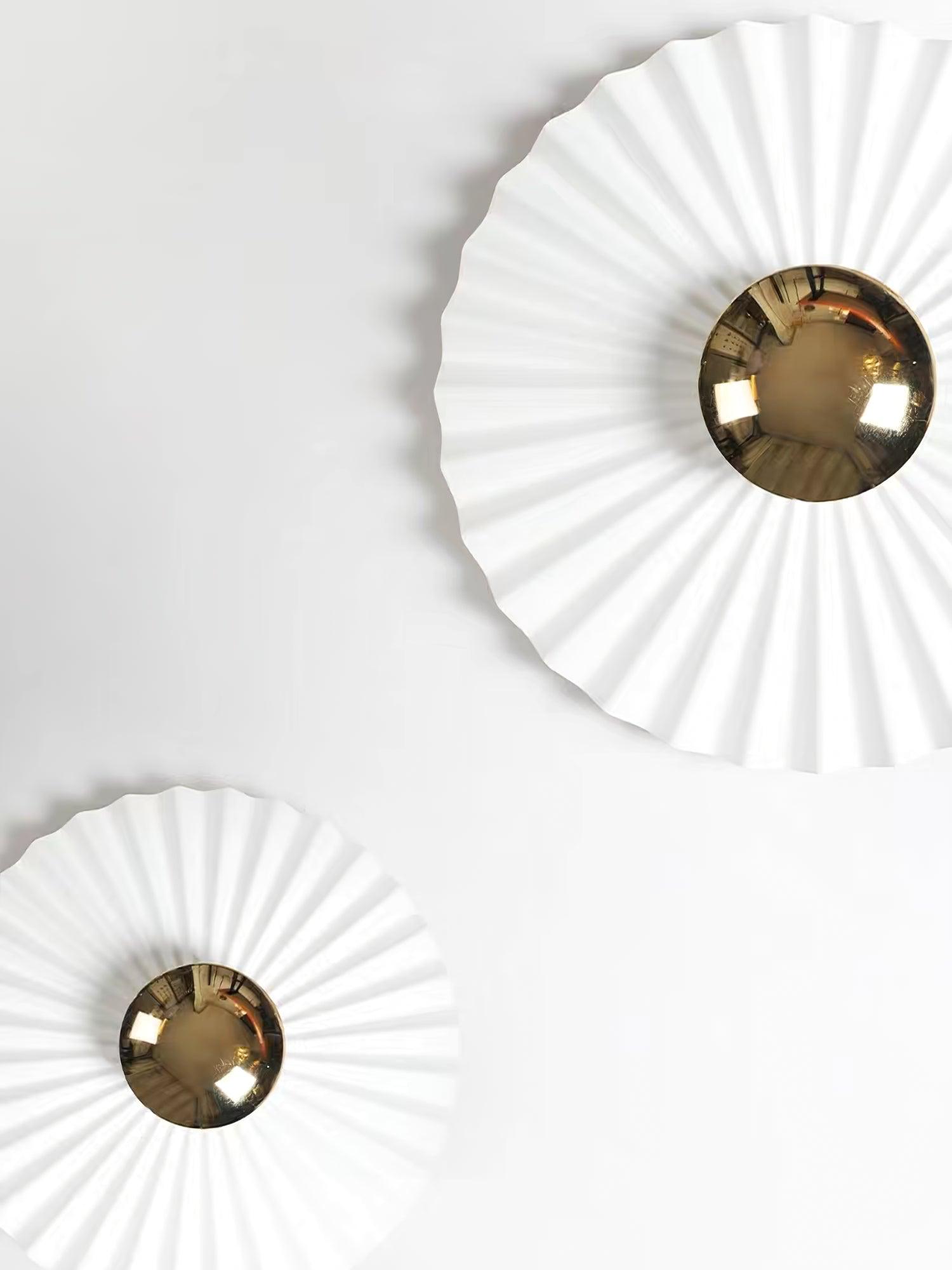 Arlorila Resin Wall Light