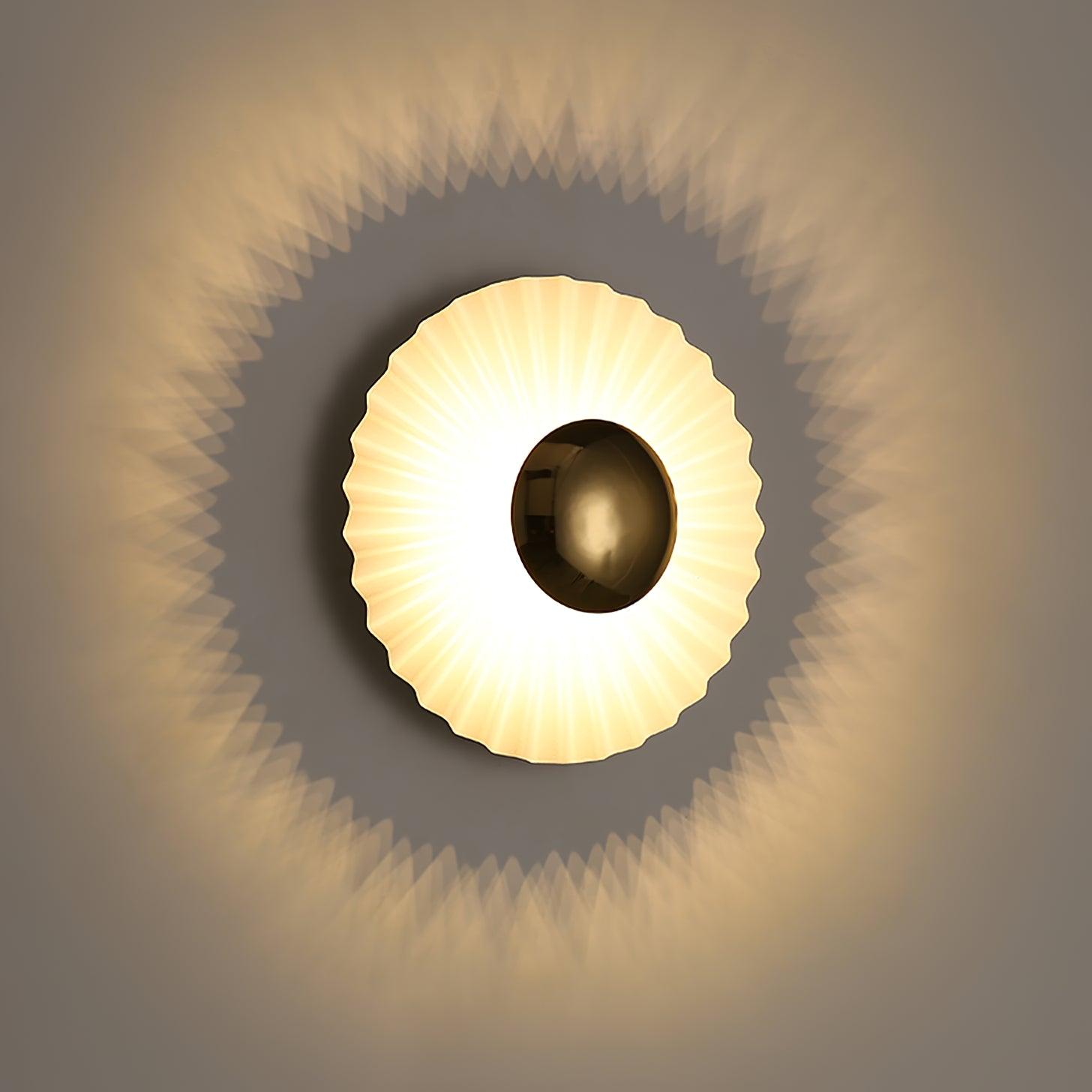 Arlorila Resin Wall Light
