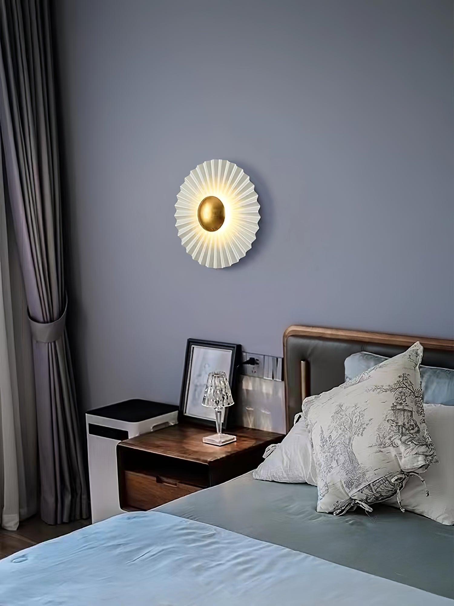 Arlorila Resin Wall Light