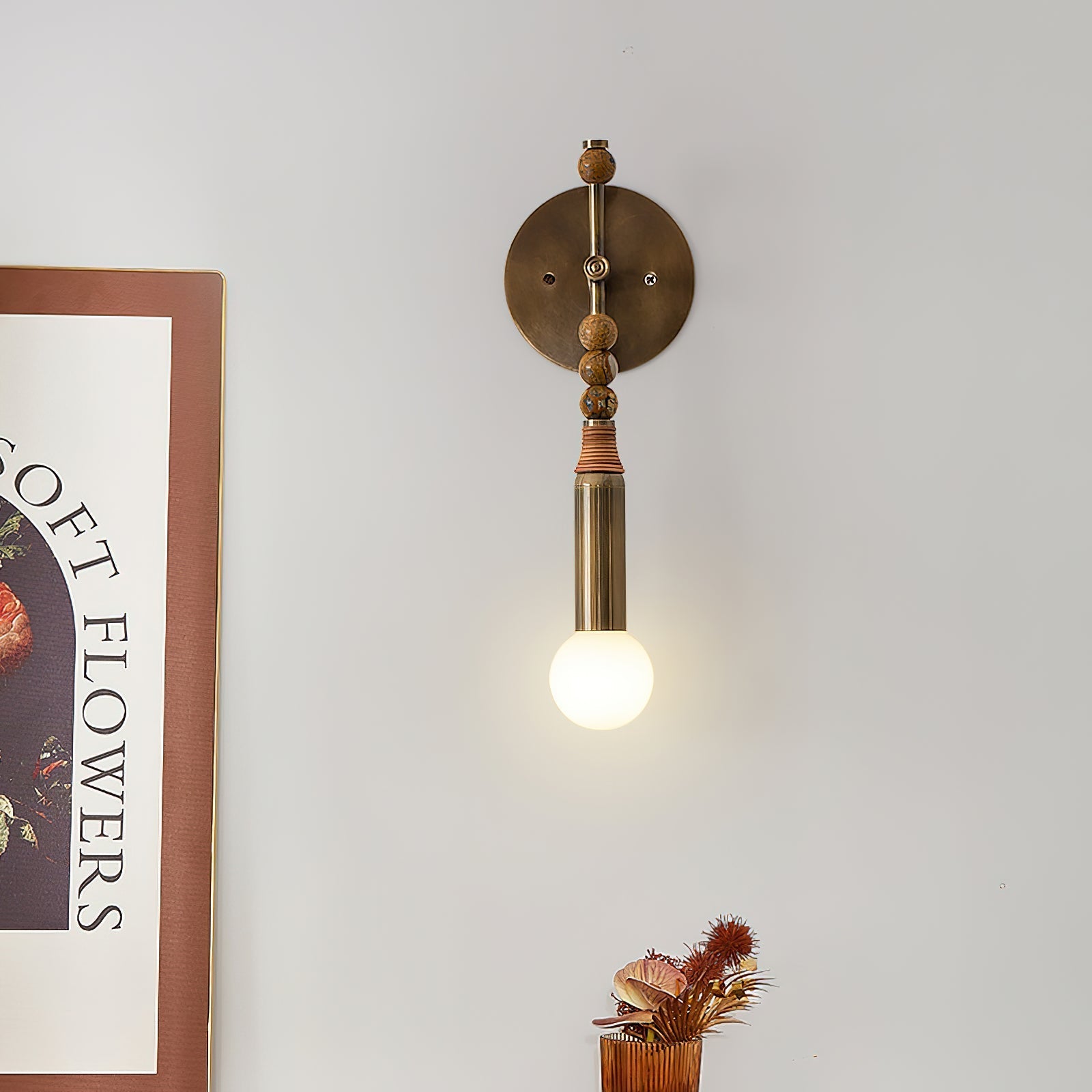 Toam Plug-in Wall Lamp - Blowlighting
