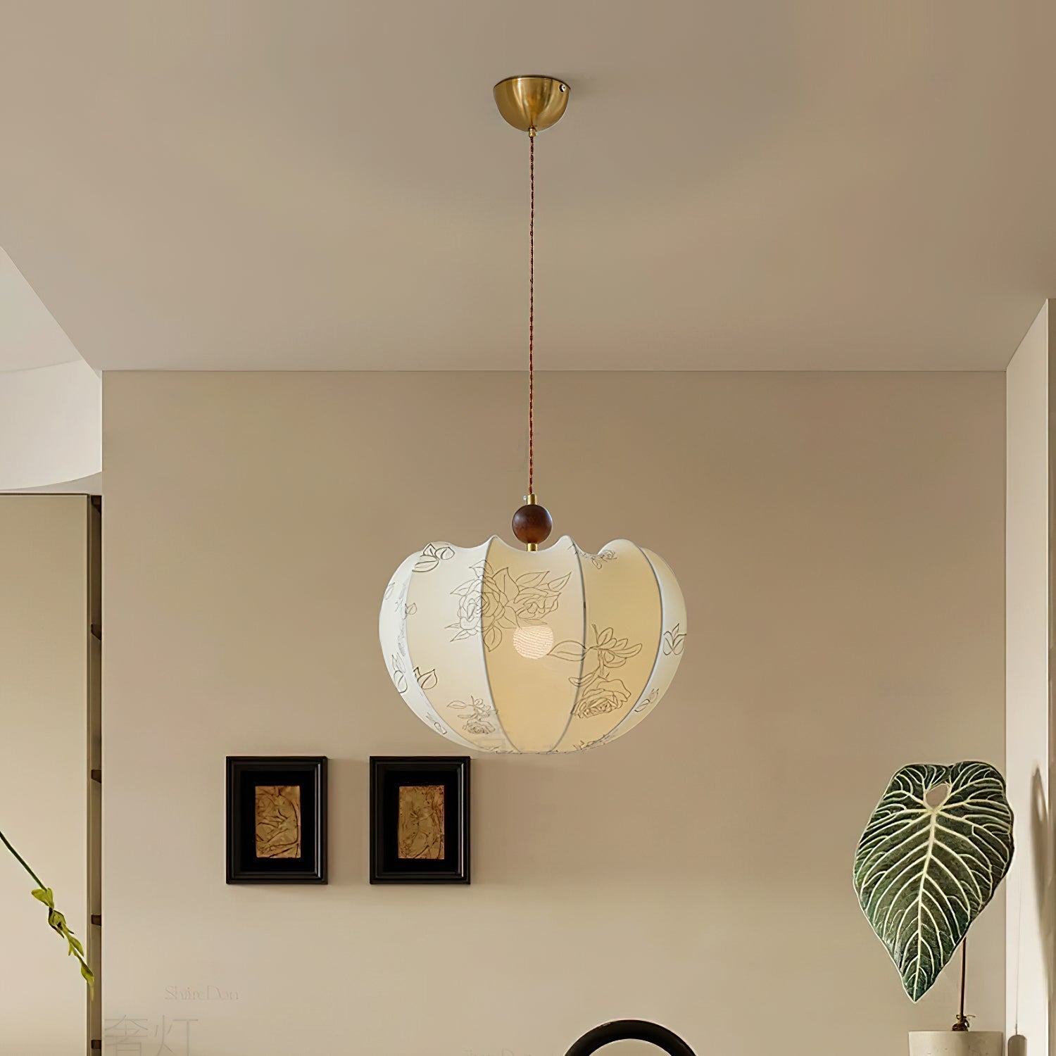 Tonio Pendant Lamp Floral Curved Elegant - Letslighting