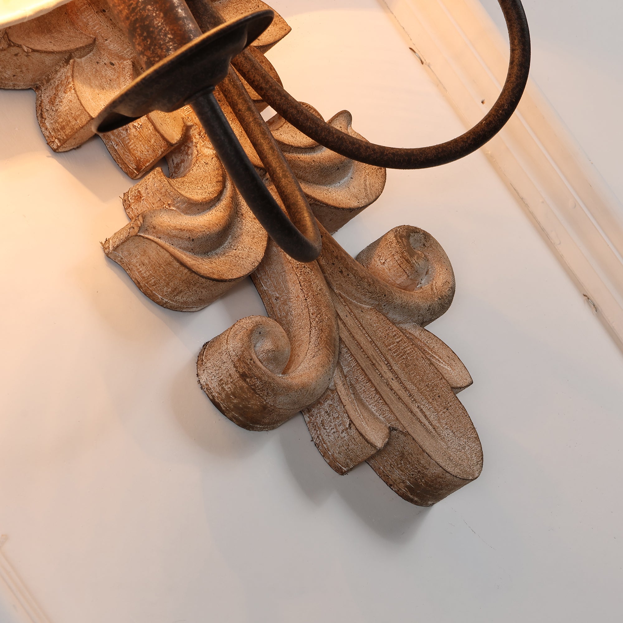 Vadora Postmodern Luxury Sconce Wall Lamp - Letslighting