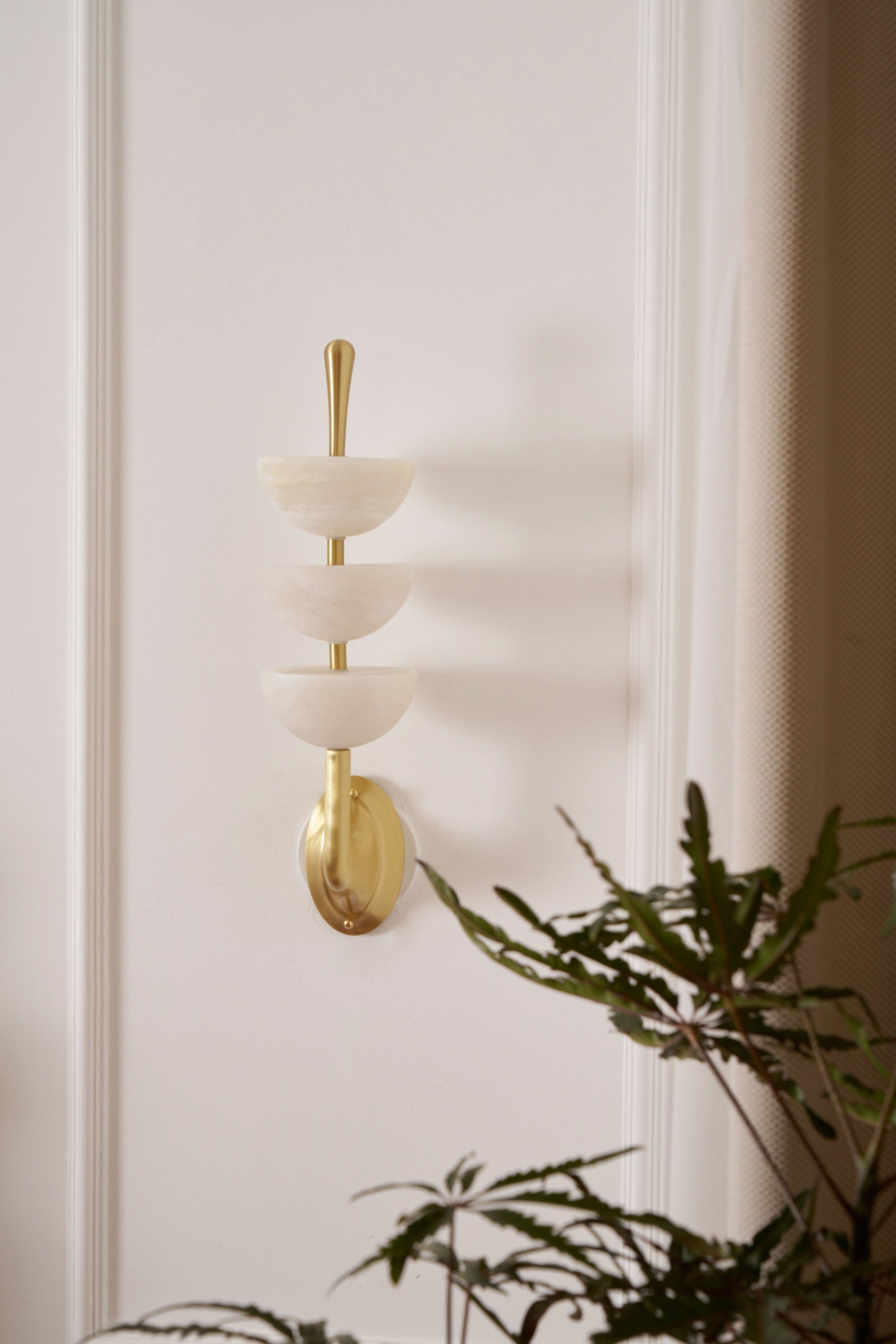 Vitheiel Modern Minimalist Art Alabaster Wall Lamp - Letslighting