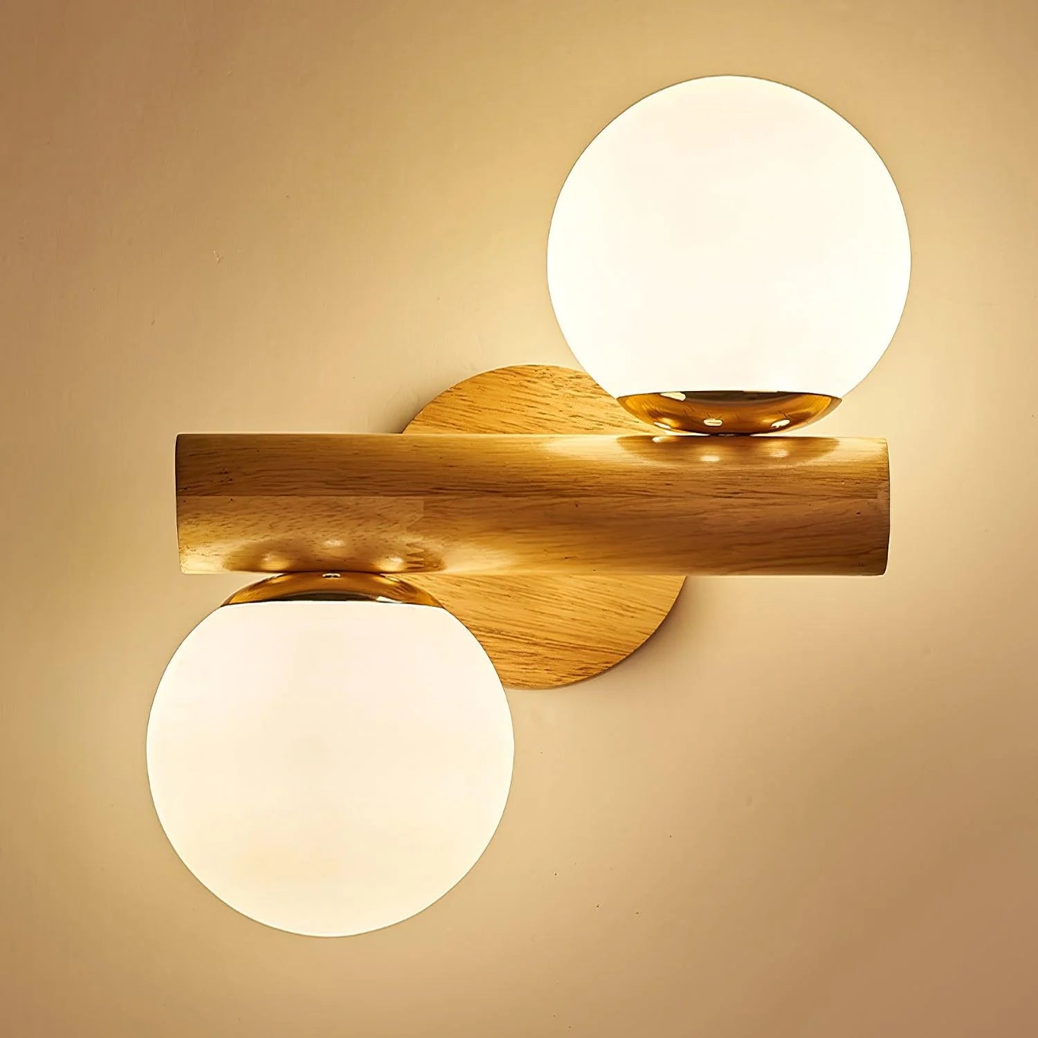Muto Antique Cottage Wood Wall Light  Rotatable