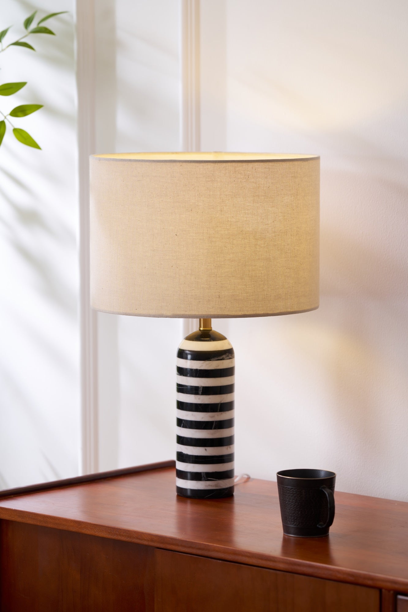 Avery Contemporary Table Lamp - Letslighting