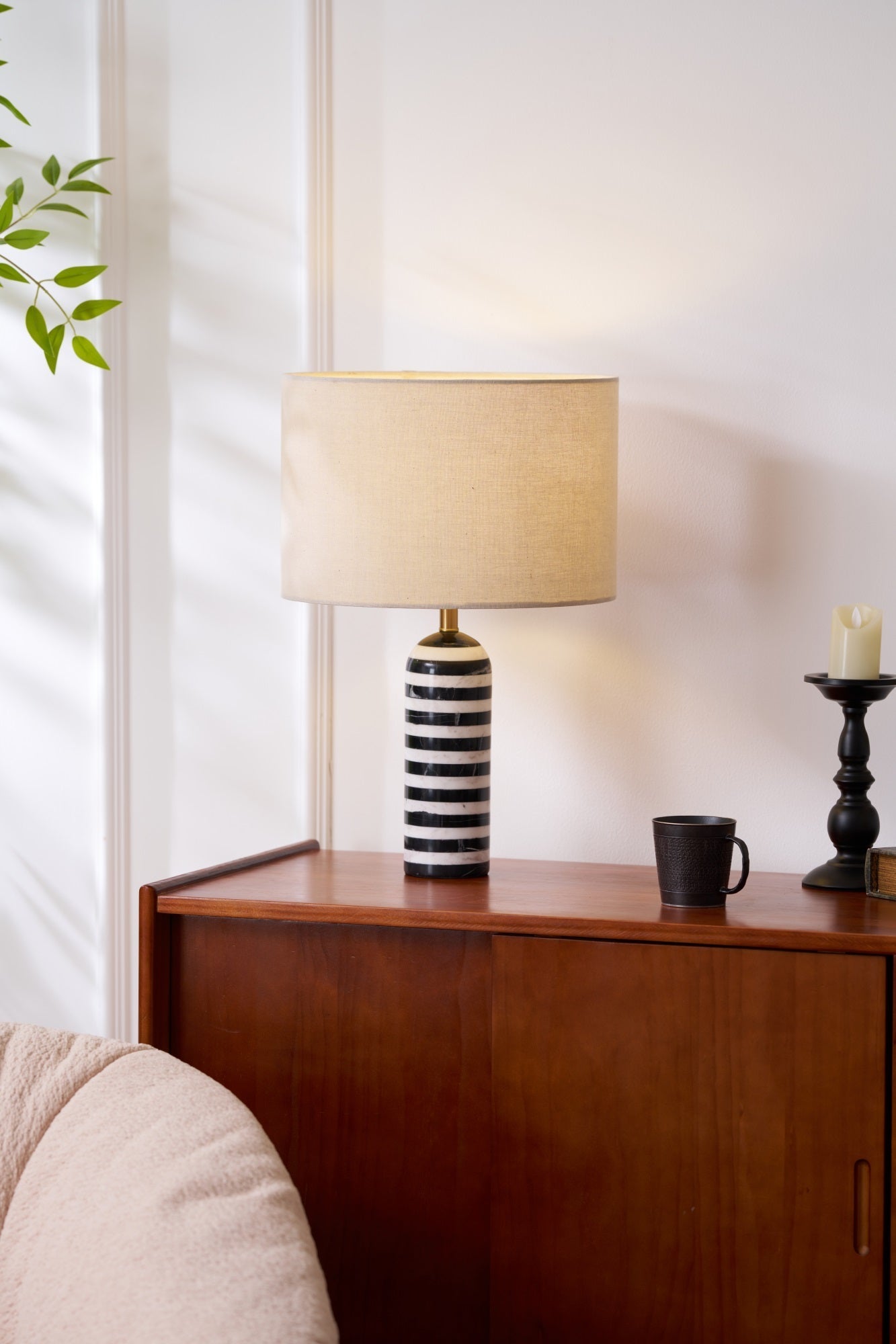 Avery Contemporary Table Lamp - Letslighting