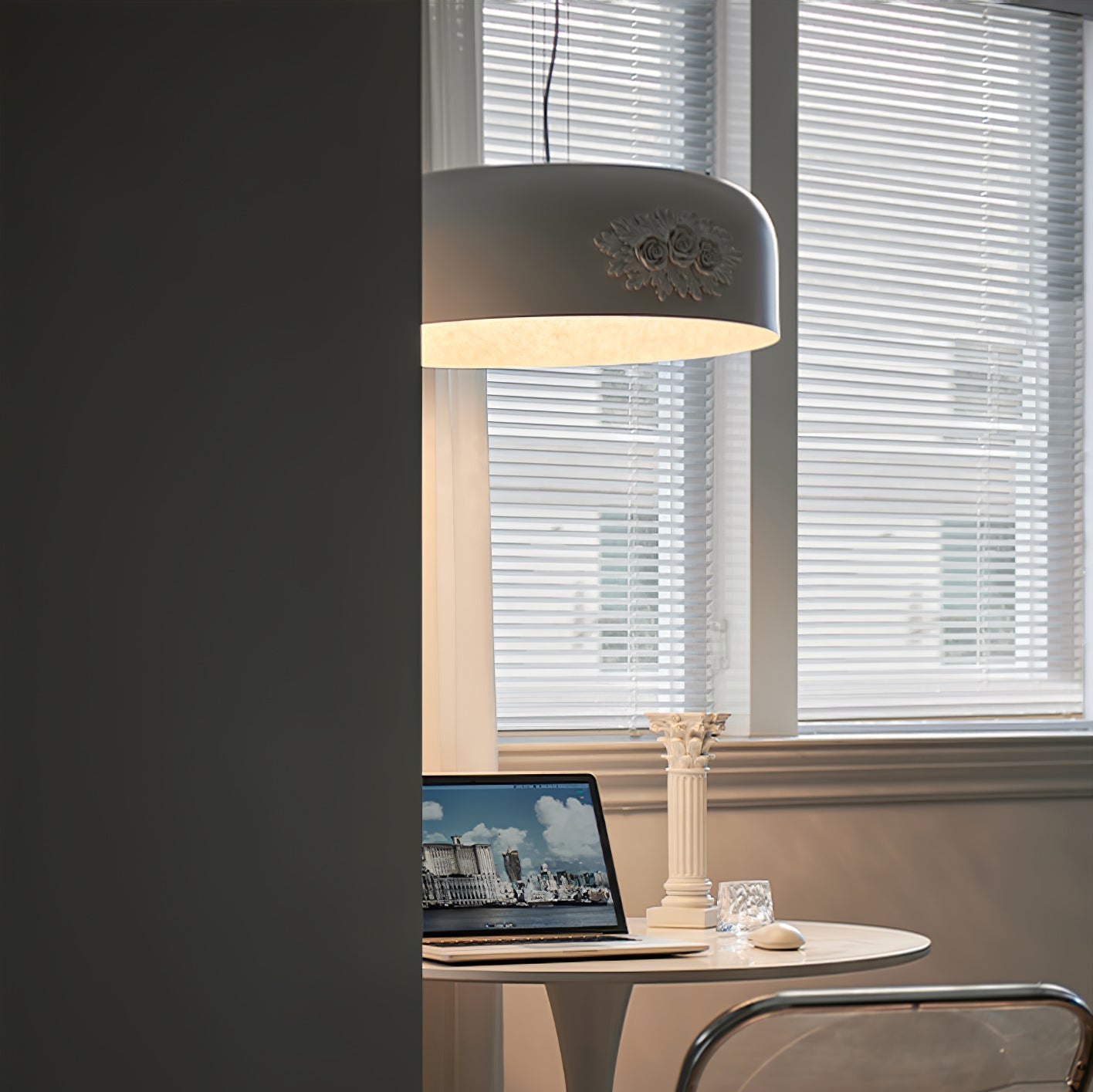 Vilaeos Minimalist Resin Wall Light - Letslighting