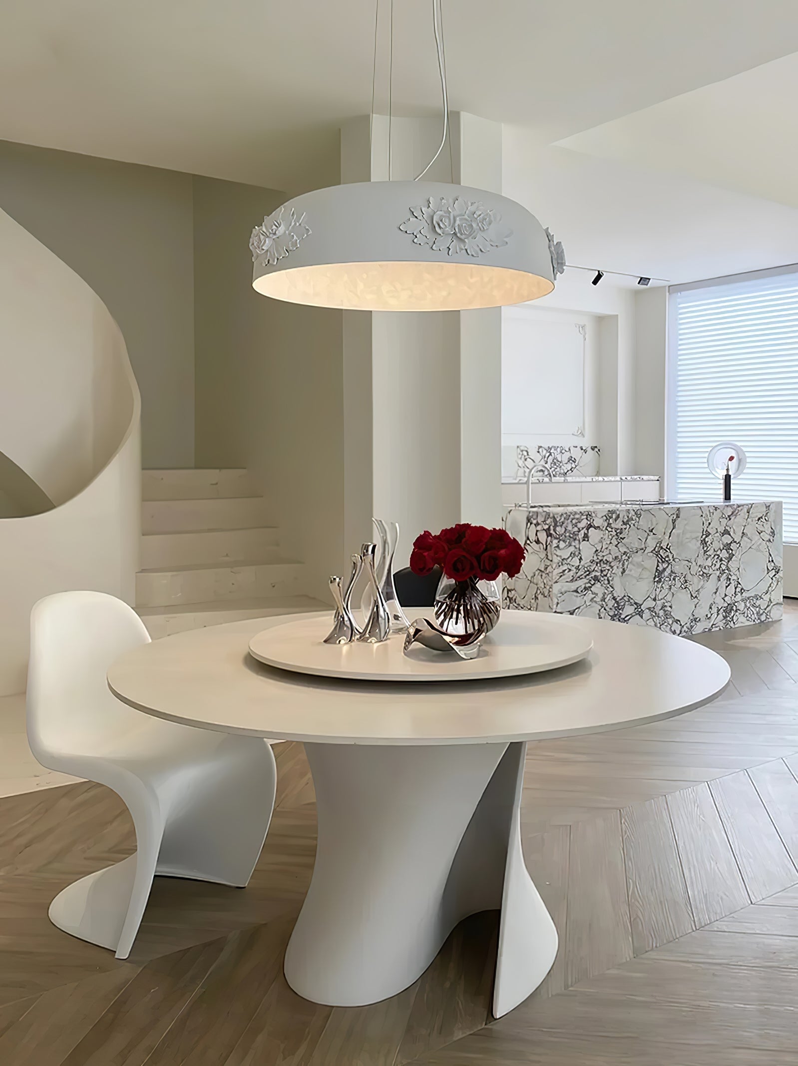 Vilaeos Minimalist Resin Wall Light - Letslighting