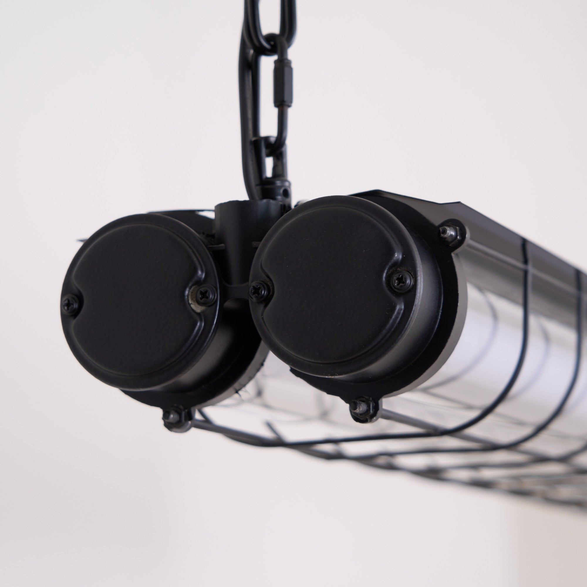Arsorisra Industrial Linear Pendant Light