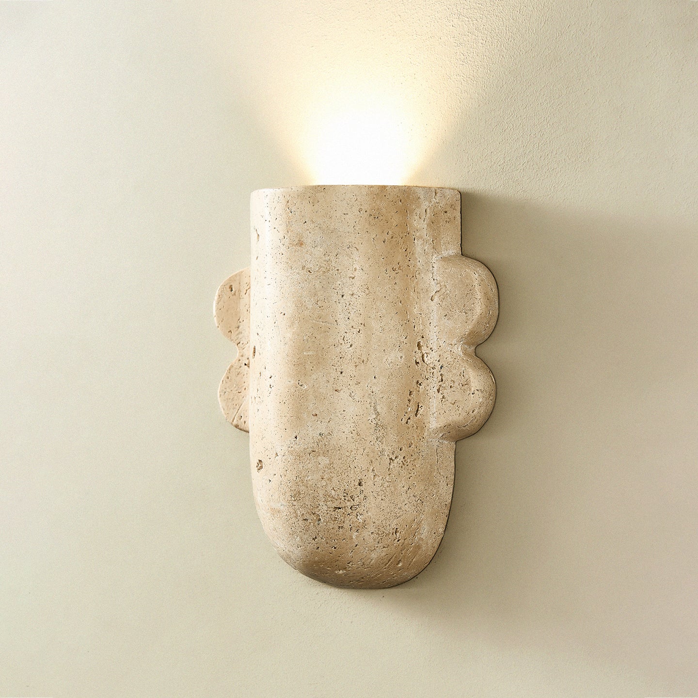 Vaelis Modern Travertine Wall Light