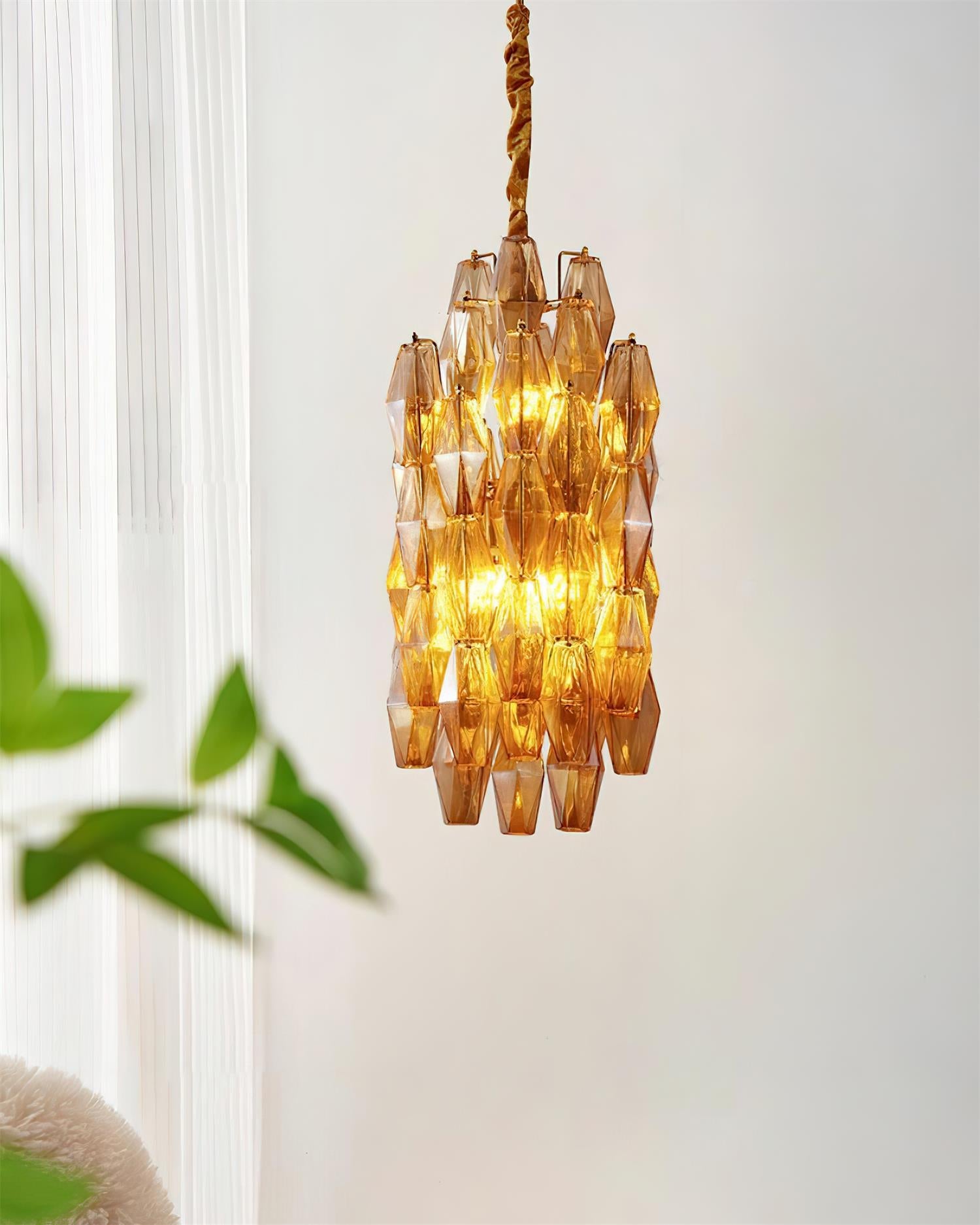 Velthra Pendant Lamp with Faceted Glass Cascade - Letslighting