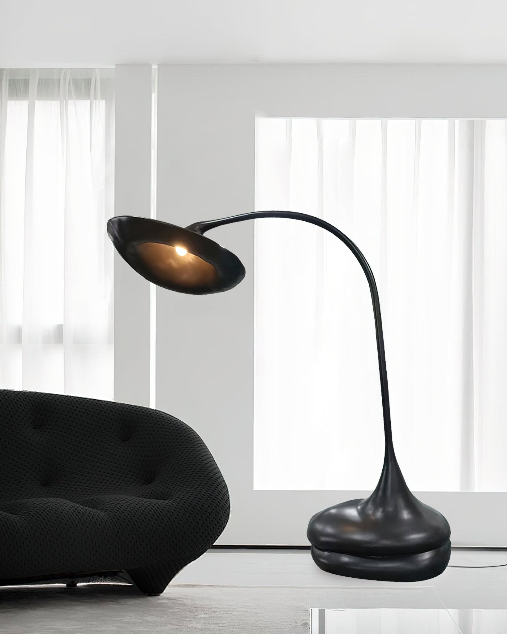 Elsilora Curved Black Desk Lamp - Letslighting