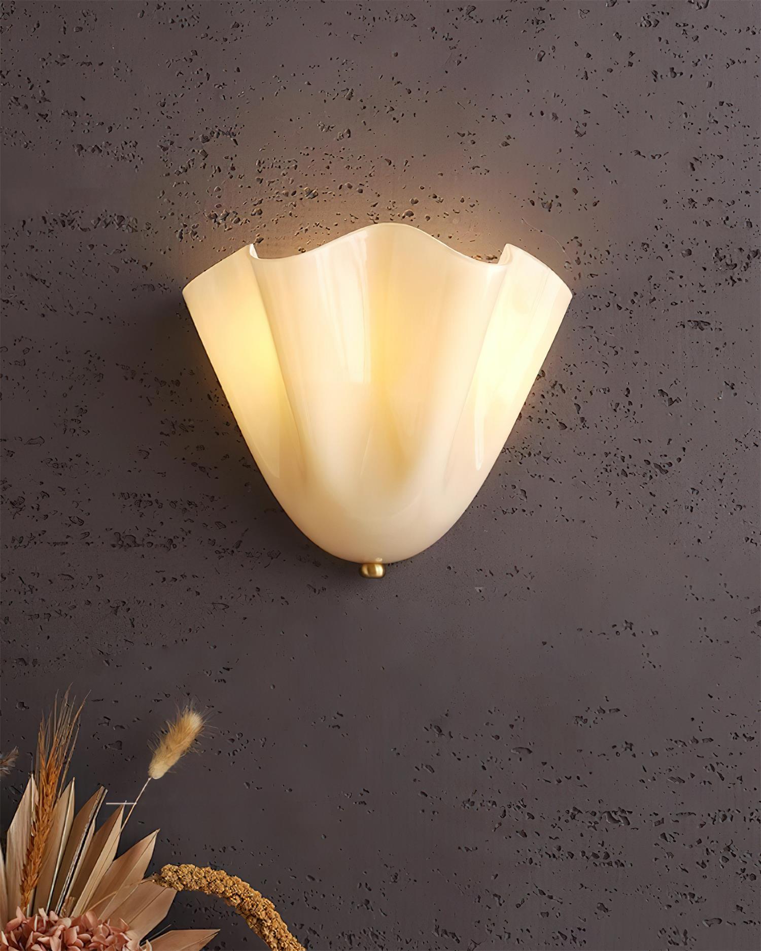 Elara Wall Lamp