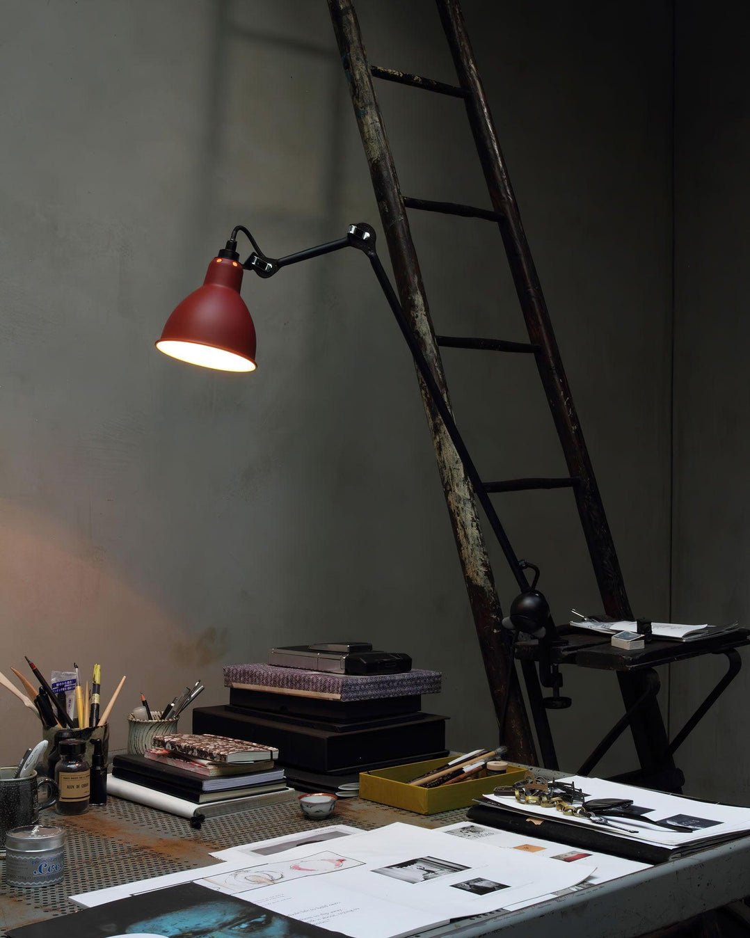Zethra Minimalist Table Lamp - Letslighting