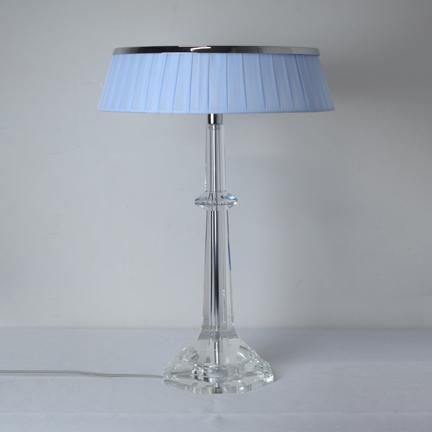 Haloza Fabric Luxurious Table Lamp - Letslighting