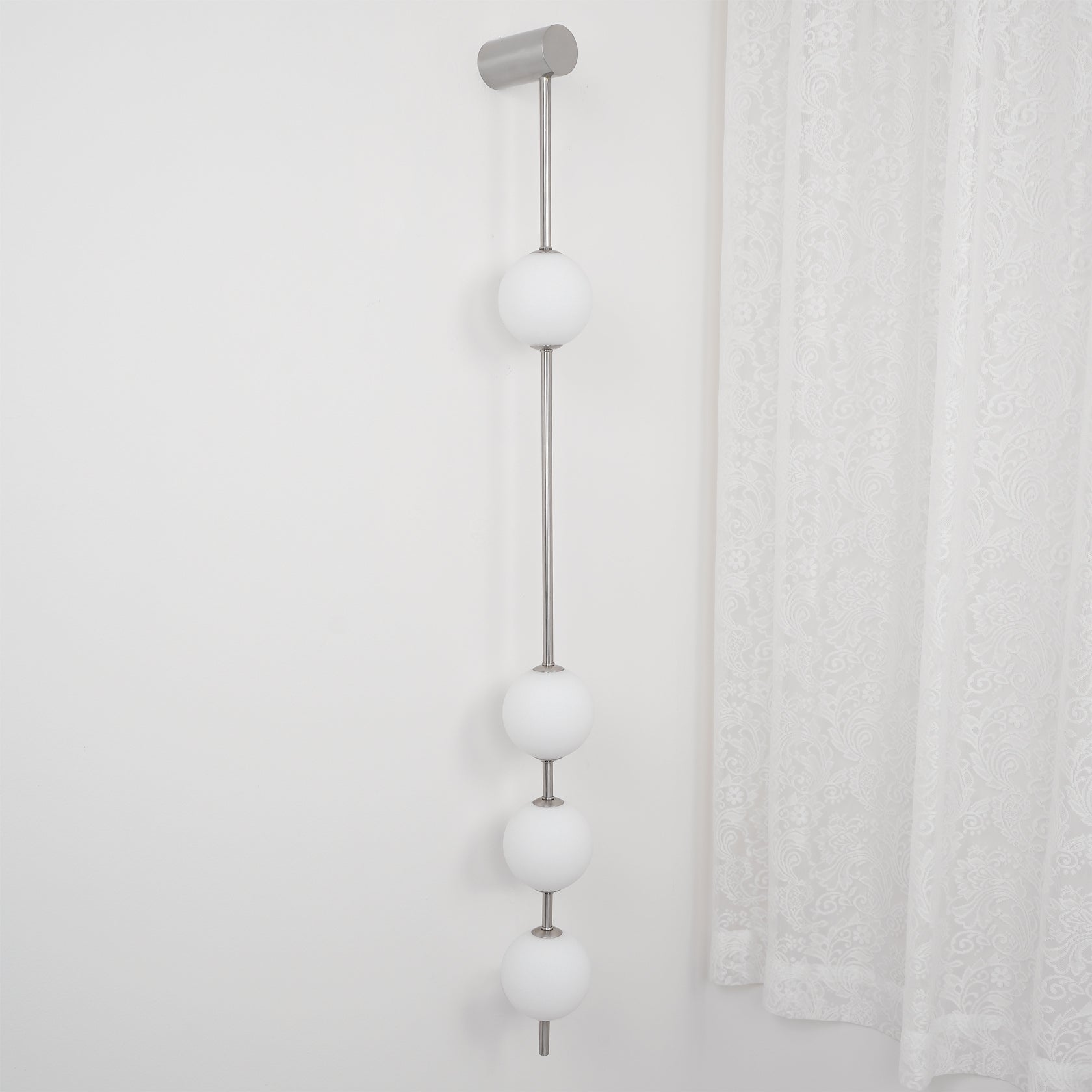 Lustra Wall Lamp Vertical Balls Brass - Letslighting