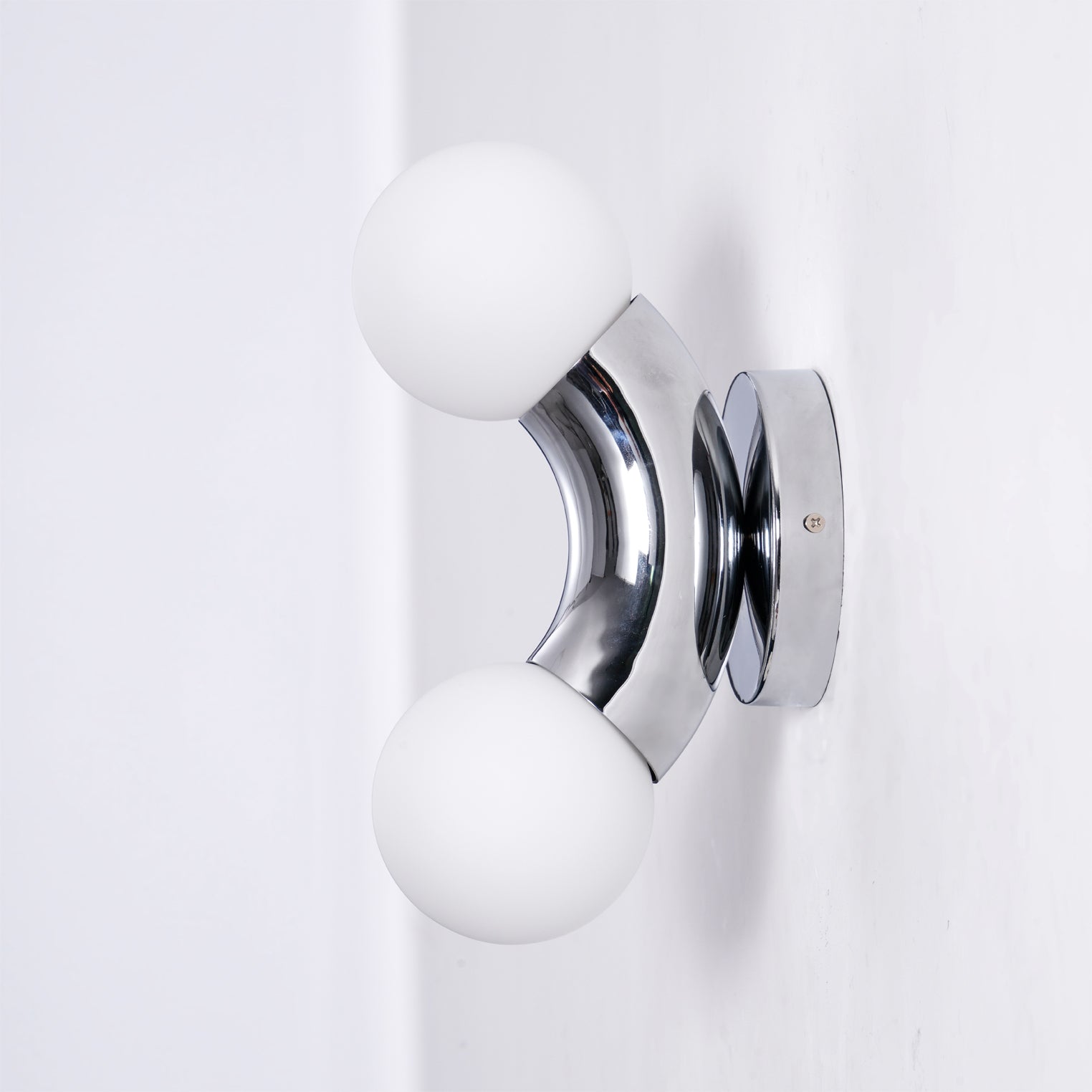 Ithaara Premium Nordic Art Glass Wall Lamp - Letslighting