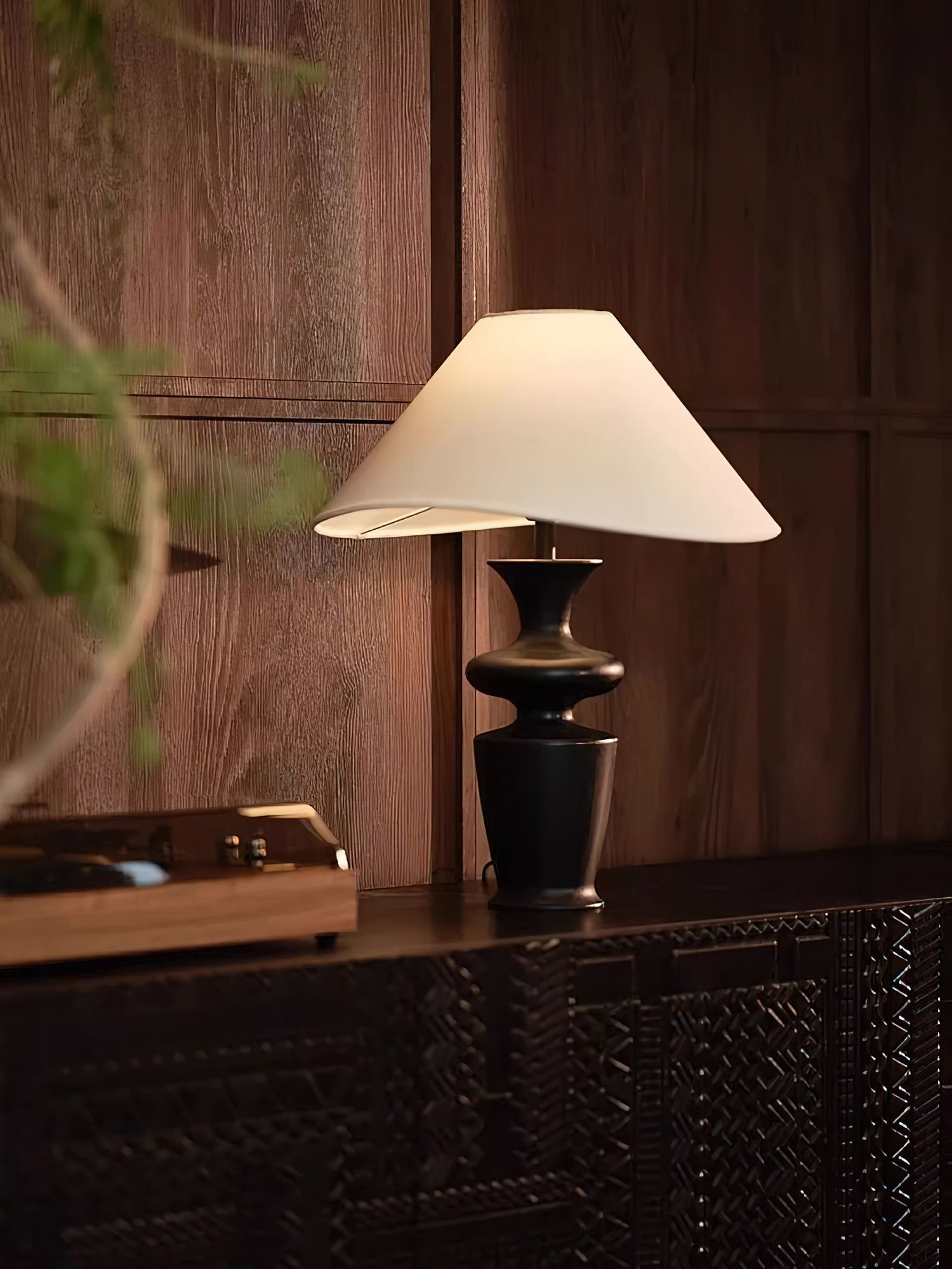 Henry Minimalist Wood Table Lamp - Blowlighting