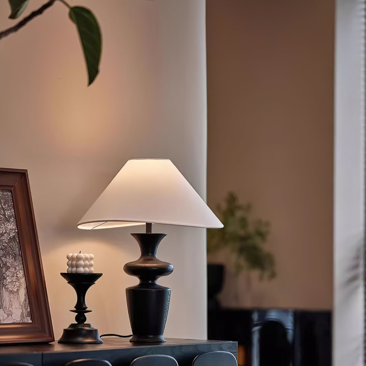 Vino Modern Wood Table Lamp