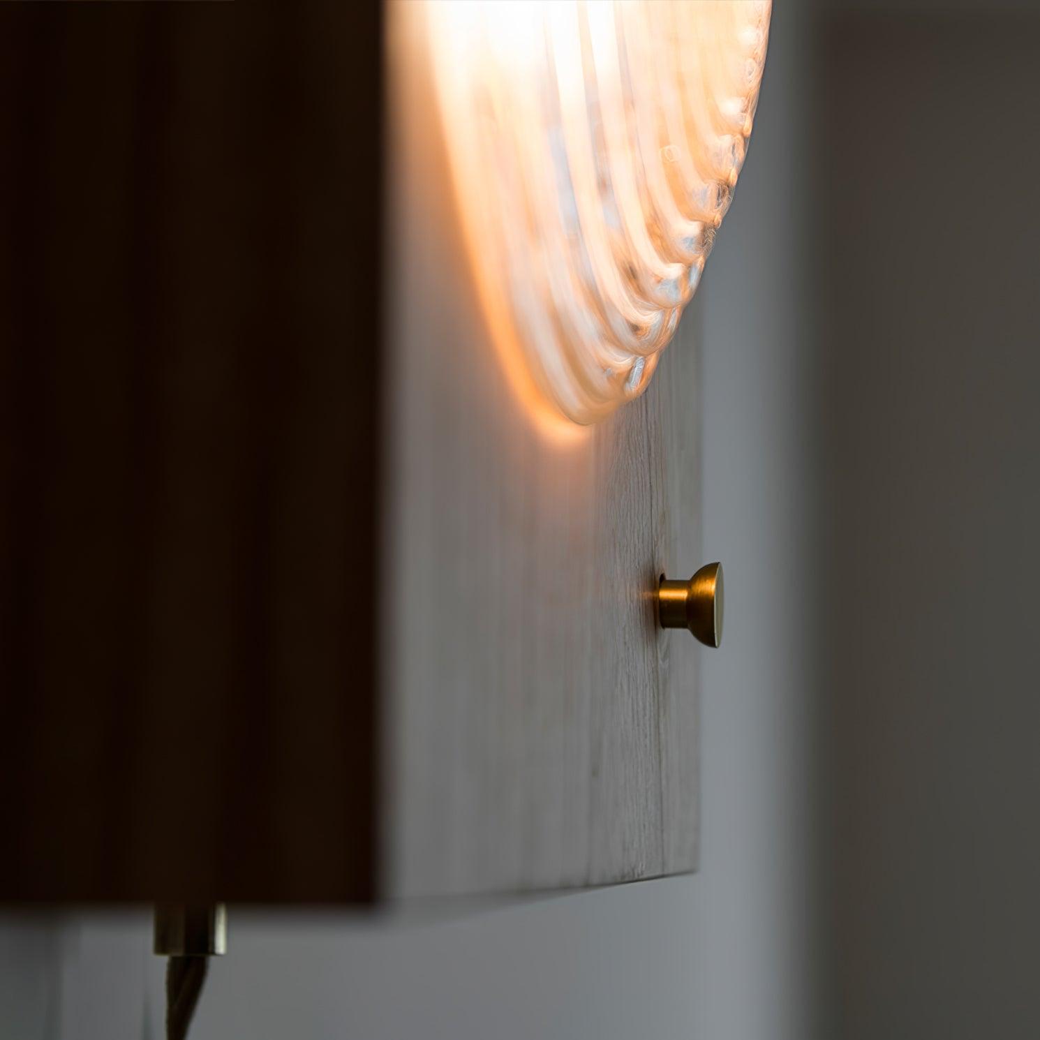 Echo Fashion Glass Wall Lamp - Blowlighting