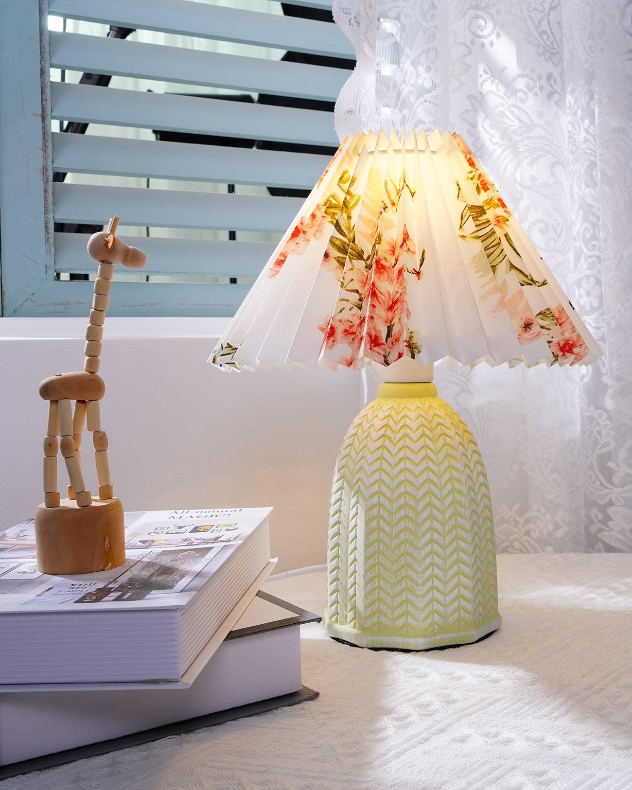 Zenove Fabric Vintage Table Lamp - Letslighting