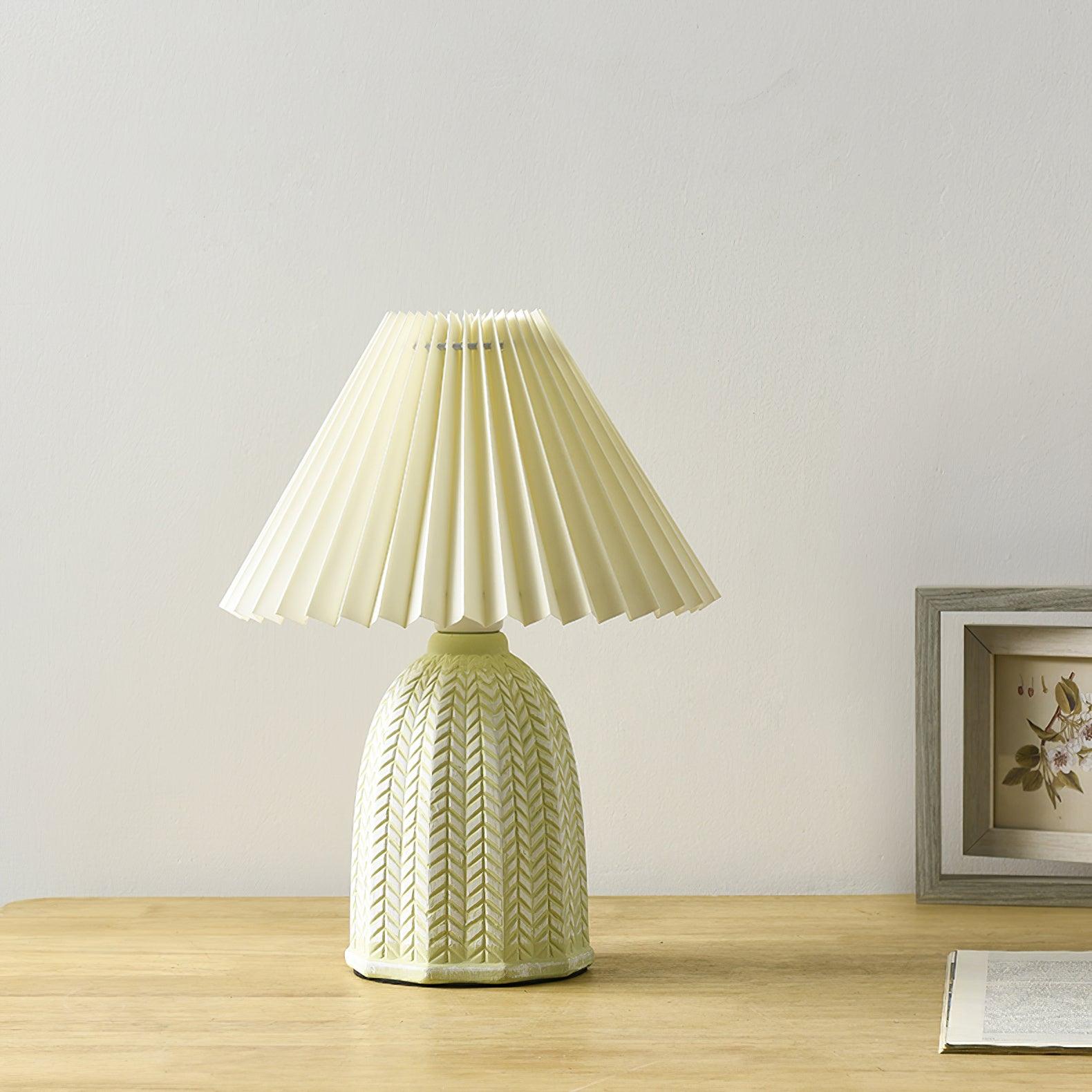 Zenove Fabric Vintage Table Lamp - Letslighting