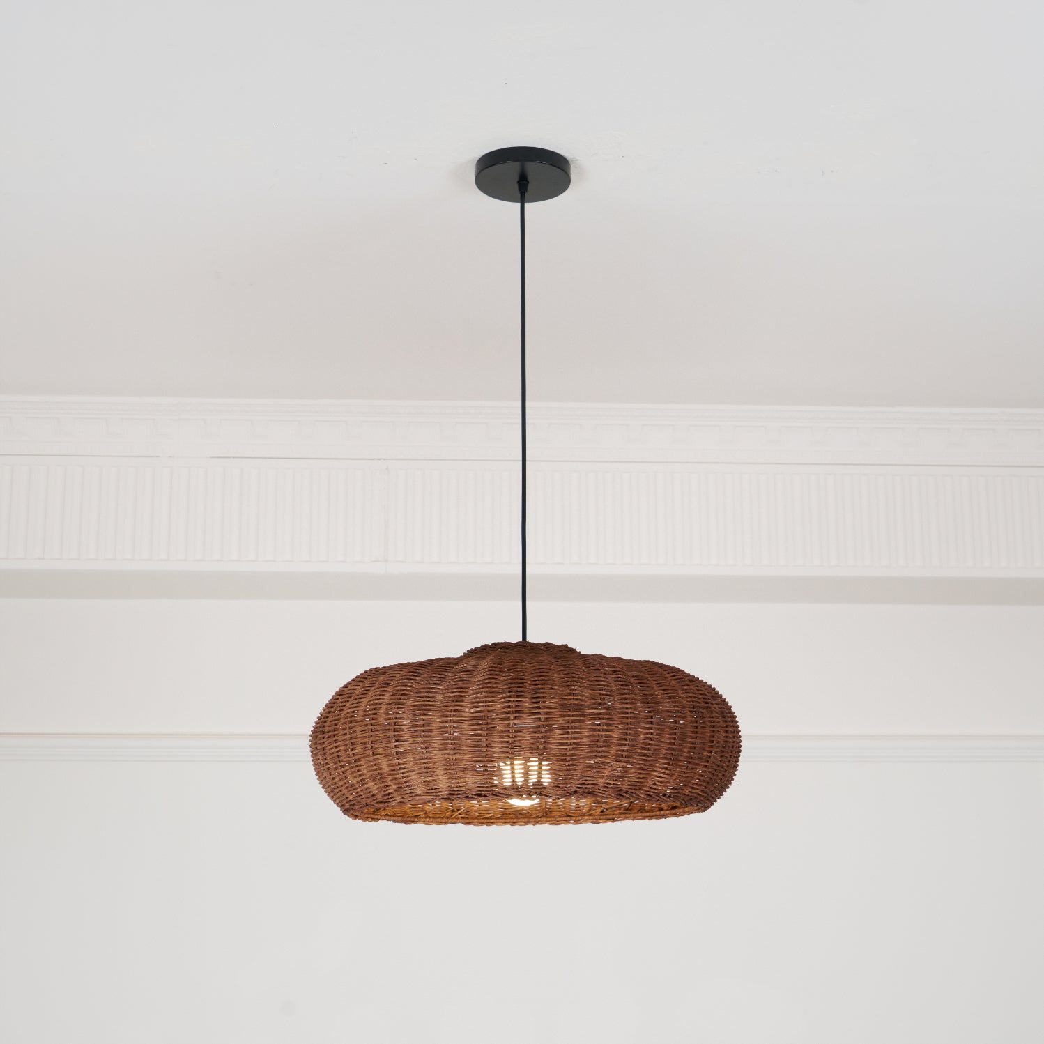 Vintage Rattan Pendant Lamp - Blowlighting