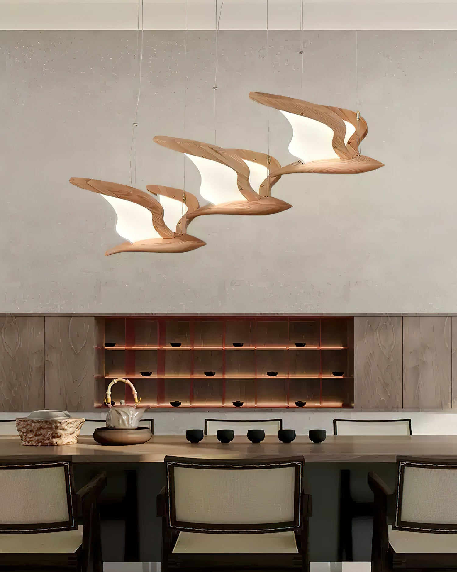 Lustra Chandelier Bird Form Wood Sculptural - Letslighting