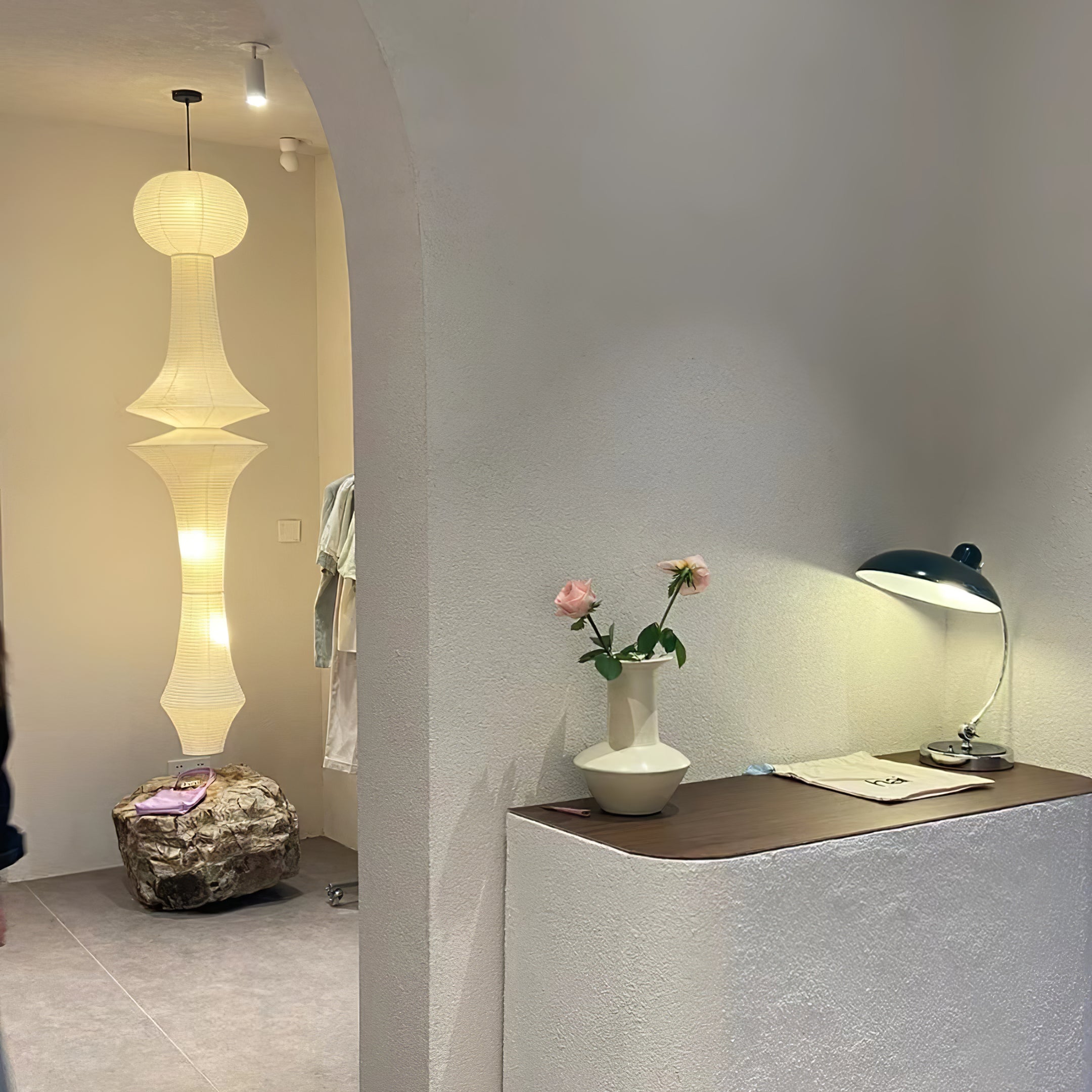 Ritta Sculptural Paper Vertical Pendant Light
