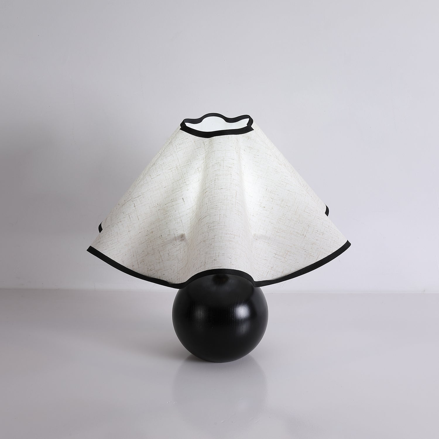 Wavecrest Table Lamp - Blowlighting
