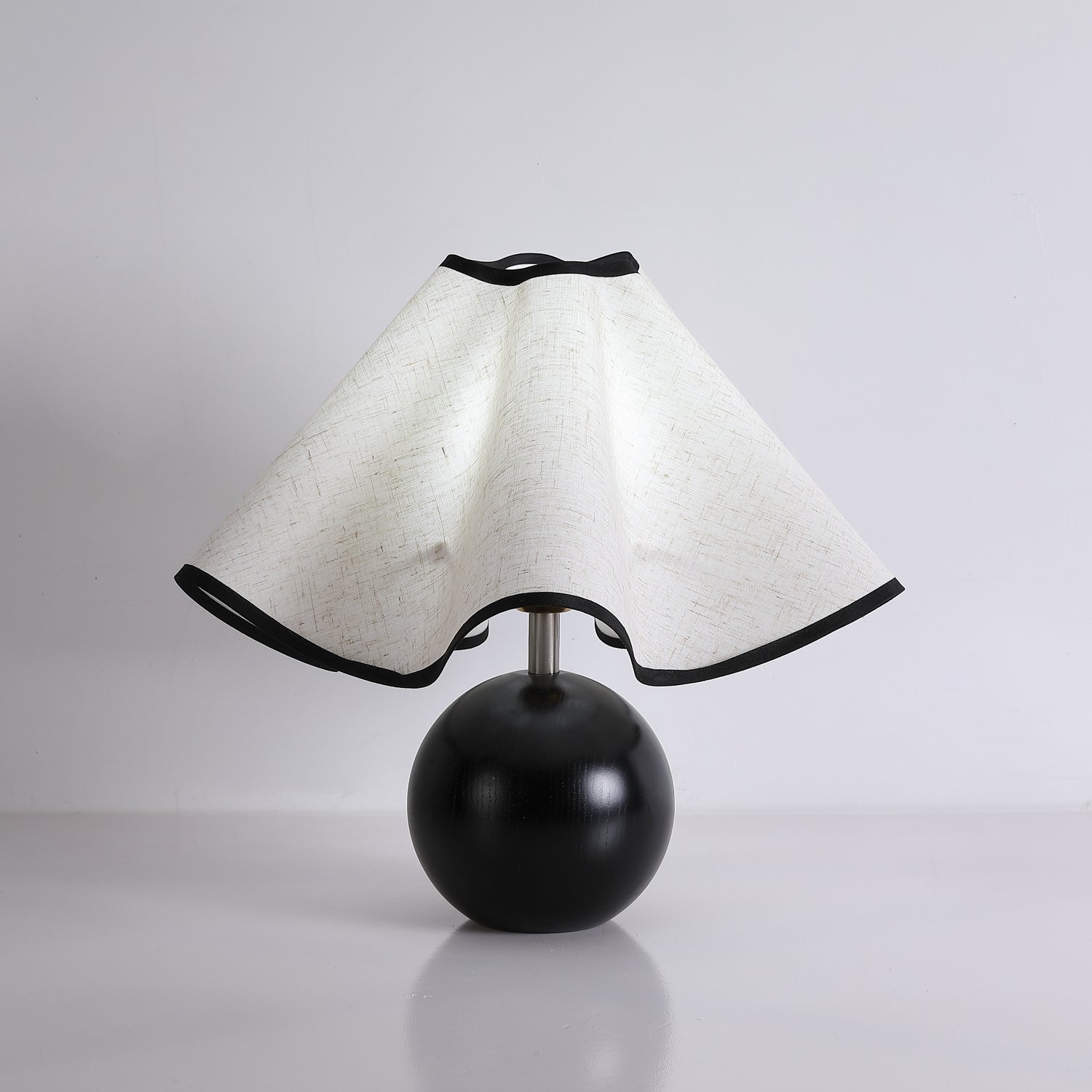 Wavecrest Table Lamp - Blowlighting
