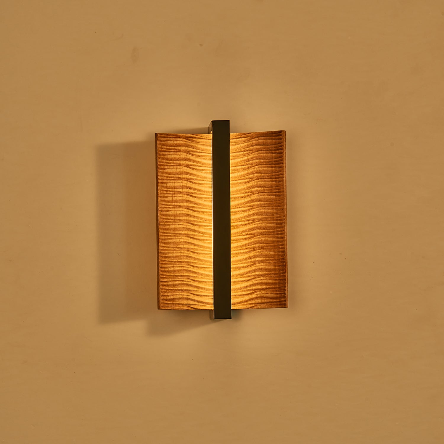 Vevinir Premium Nordic Art Wood Wall Light - Letslighting