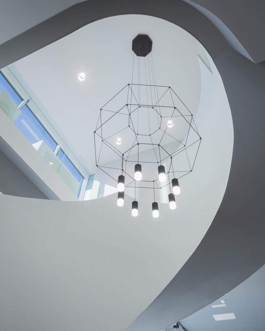 Lustra Pendant Lamp Geometric Wire Black LED - Letslighting