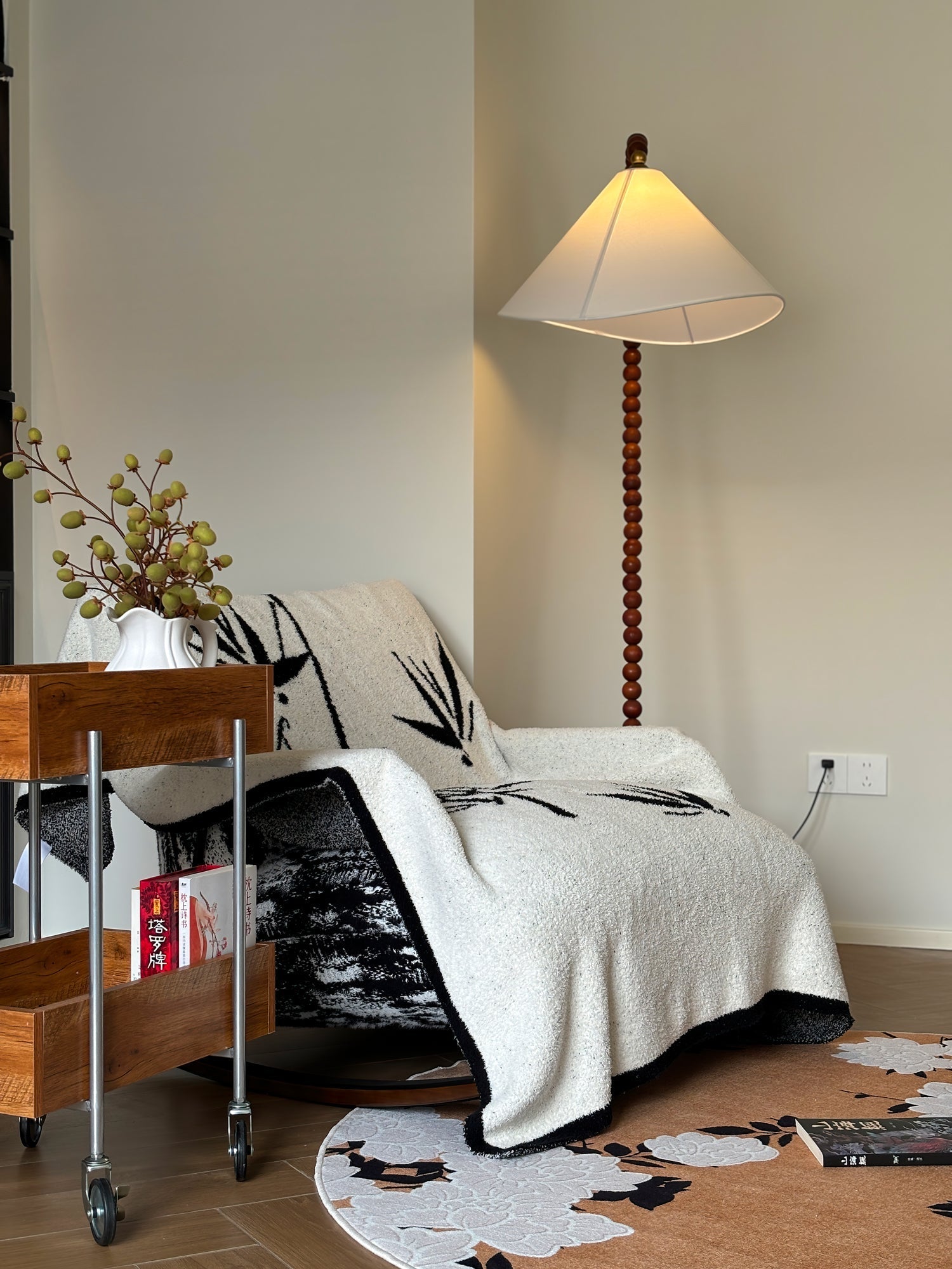 Nadia Modern Wood Floor Lamp - Letslighting