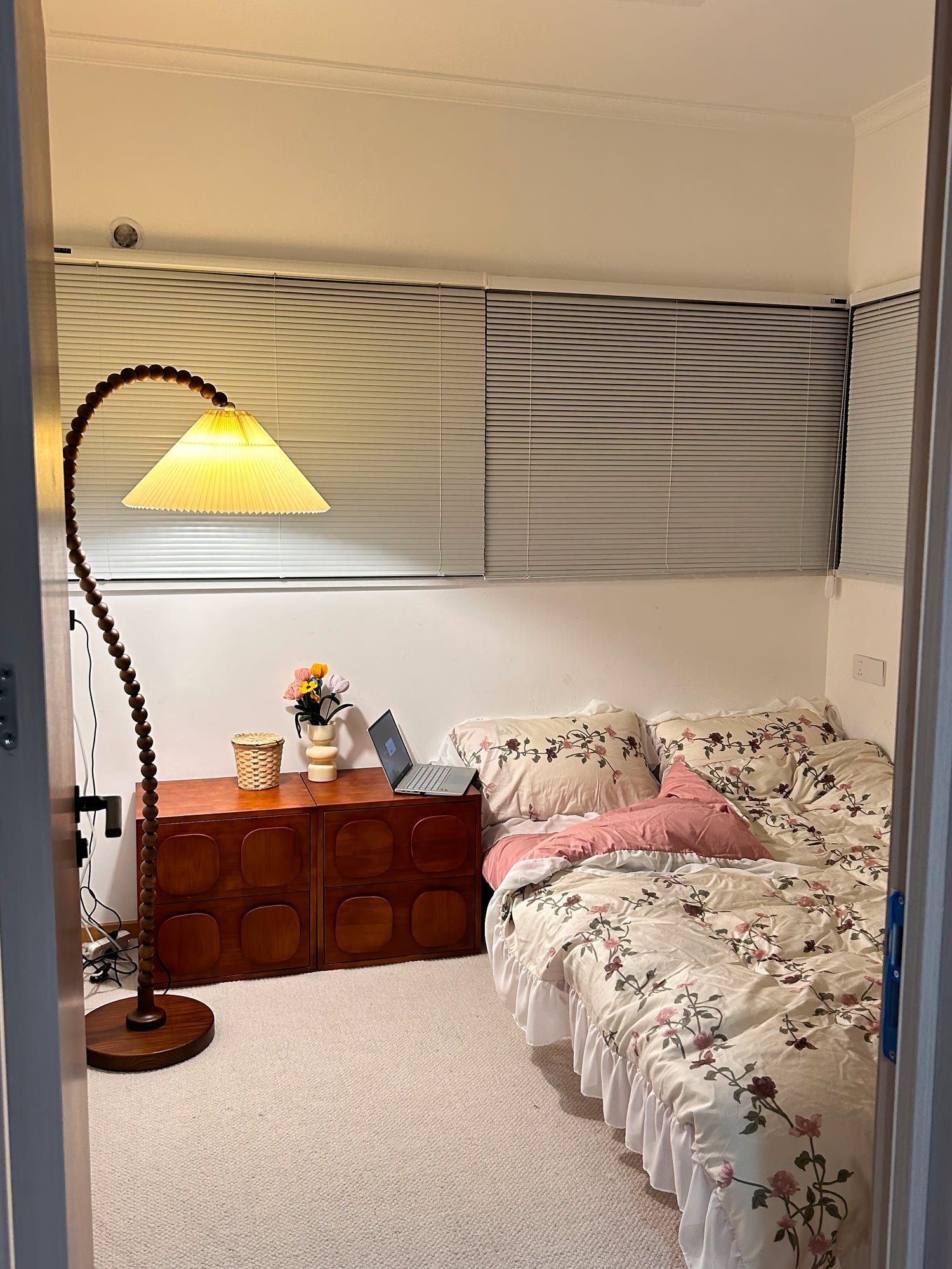 Nadia Modern Wood Floor Lamp - Letslighting