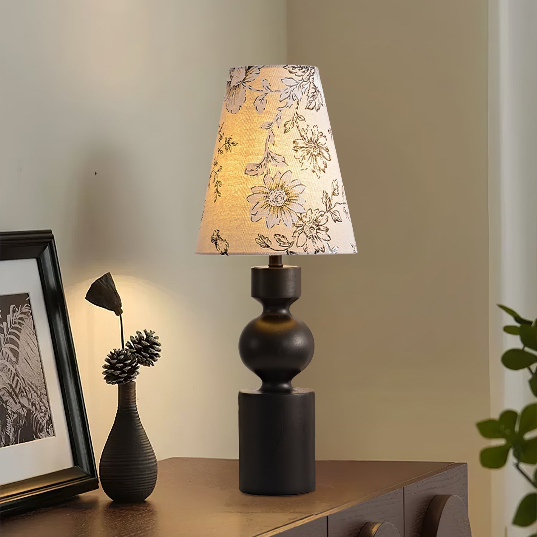 Thorne Vintage WoodnTable Lamp - Letslighting