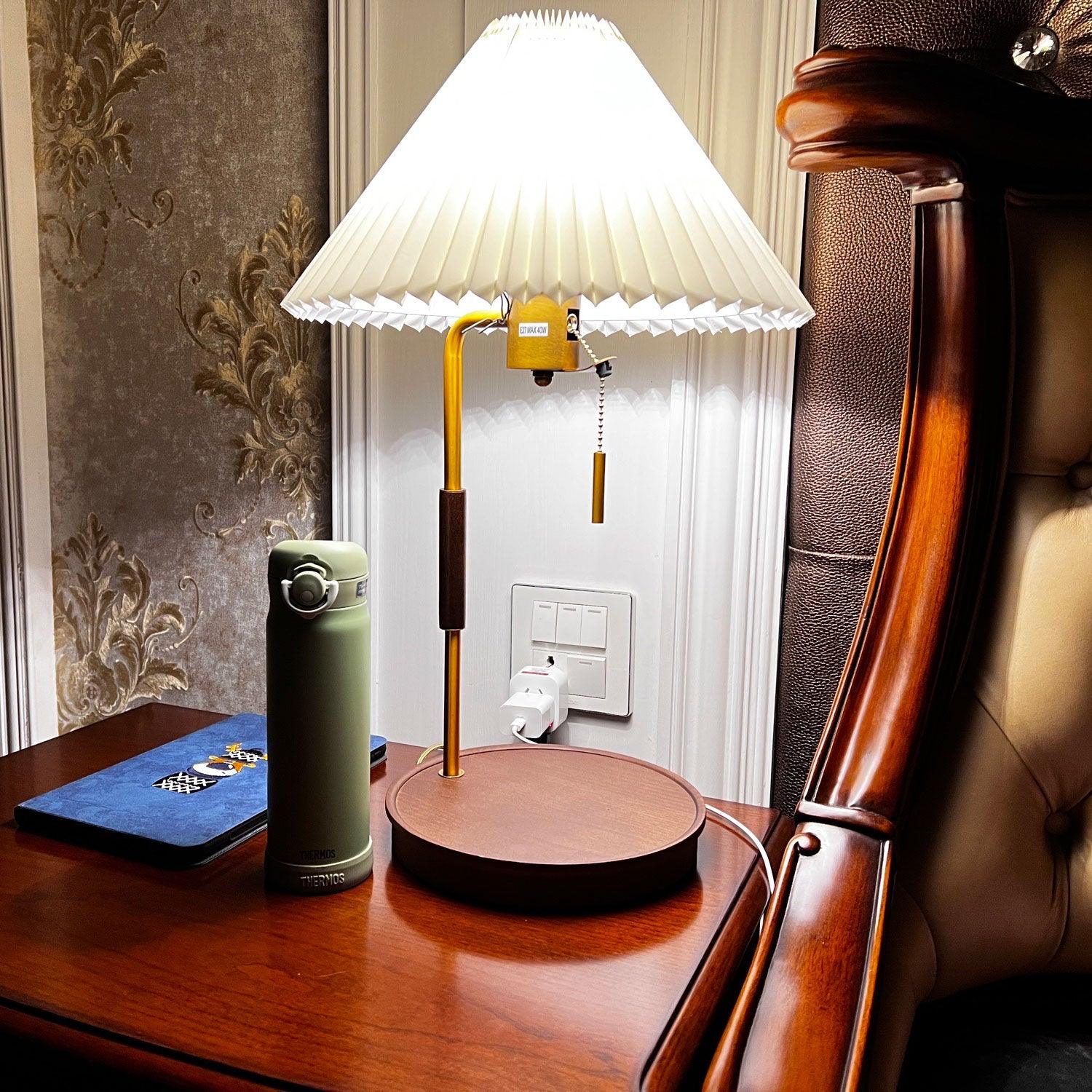 Vellain Retro Table Lamp - Letslighting