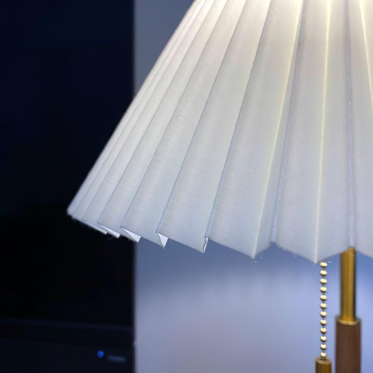 Vellain Retro Table Lamp - Letslighting