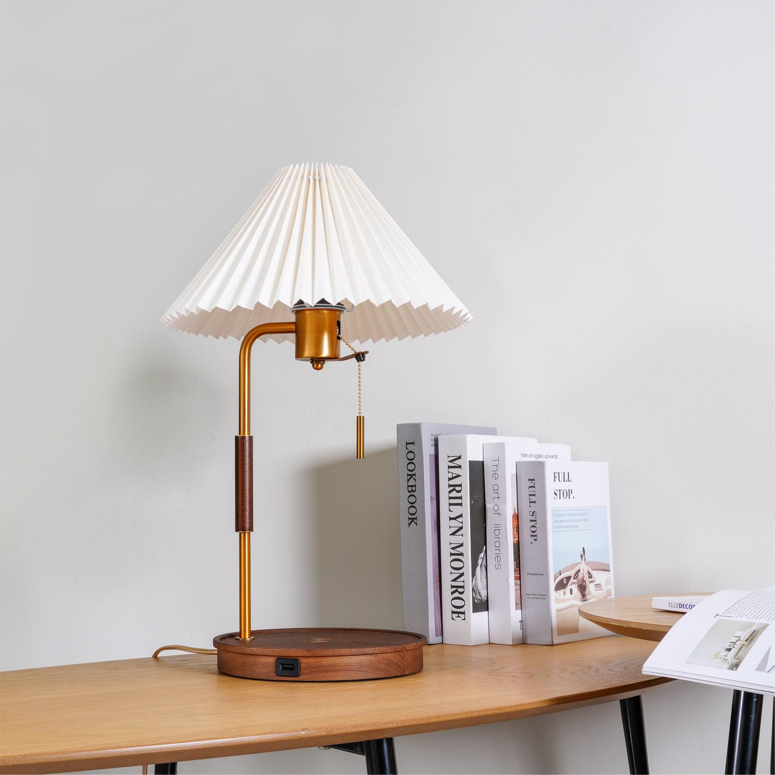 Vellain Retro Table Lamp - Letslighting