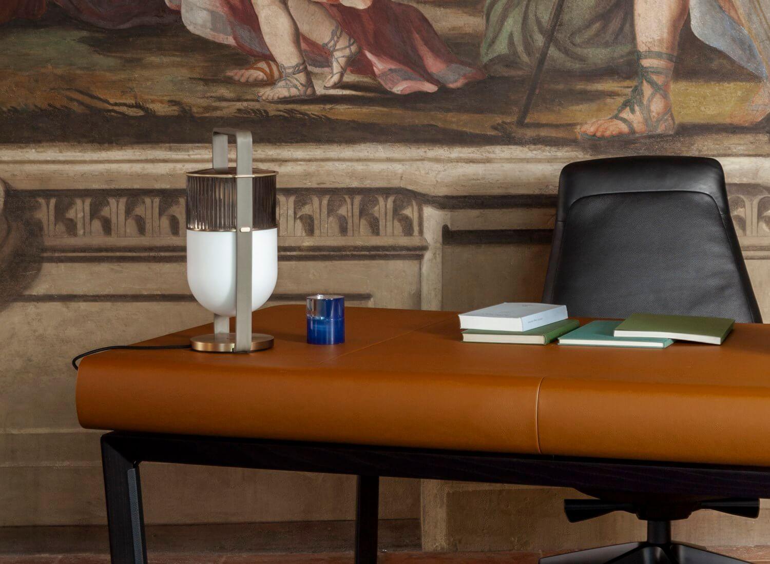 Cavon Glass Artistic Table Lamp - Letslighting