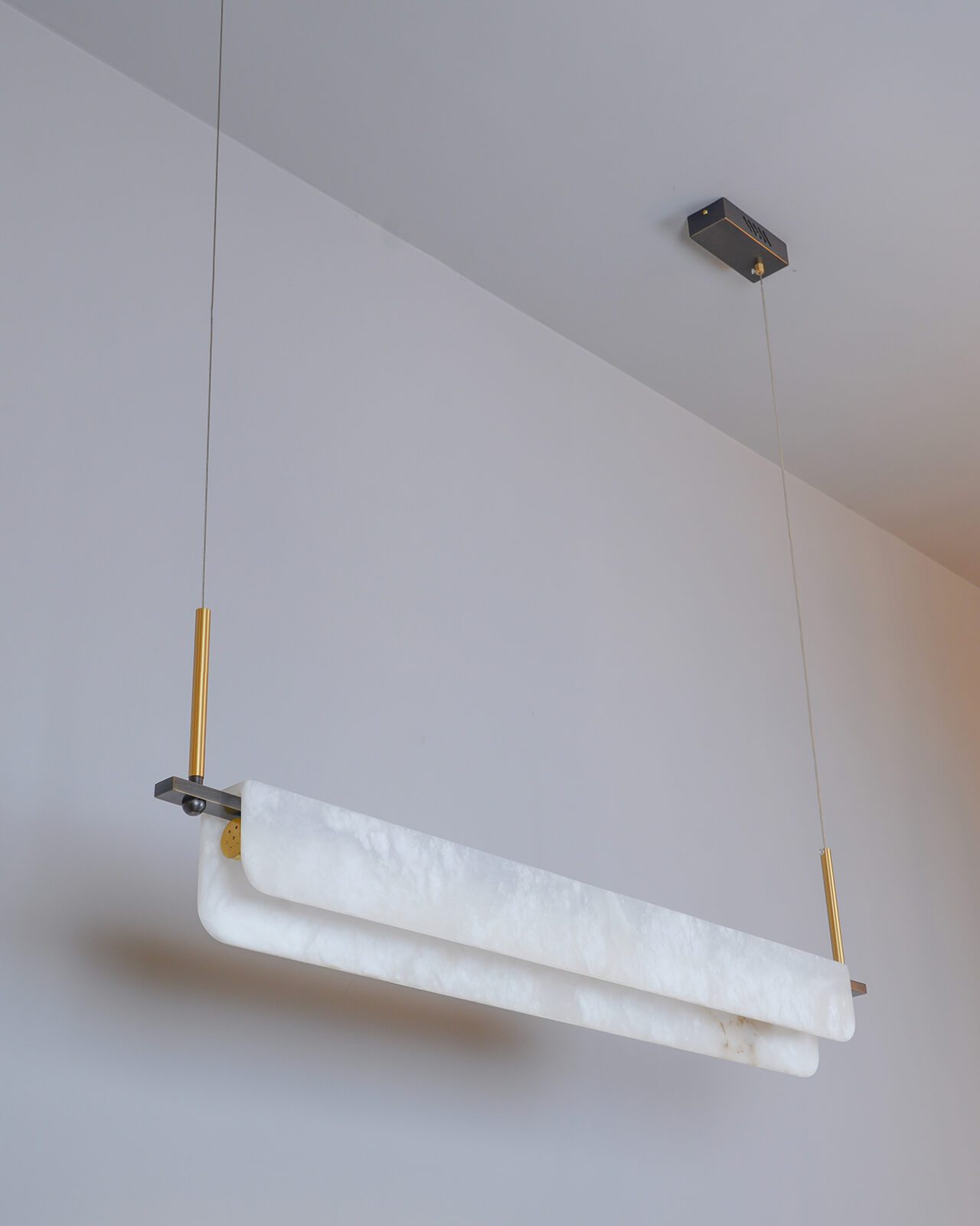 Eshaisra Modern Minimalist Alabaster Pendant Light - Letslighting