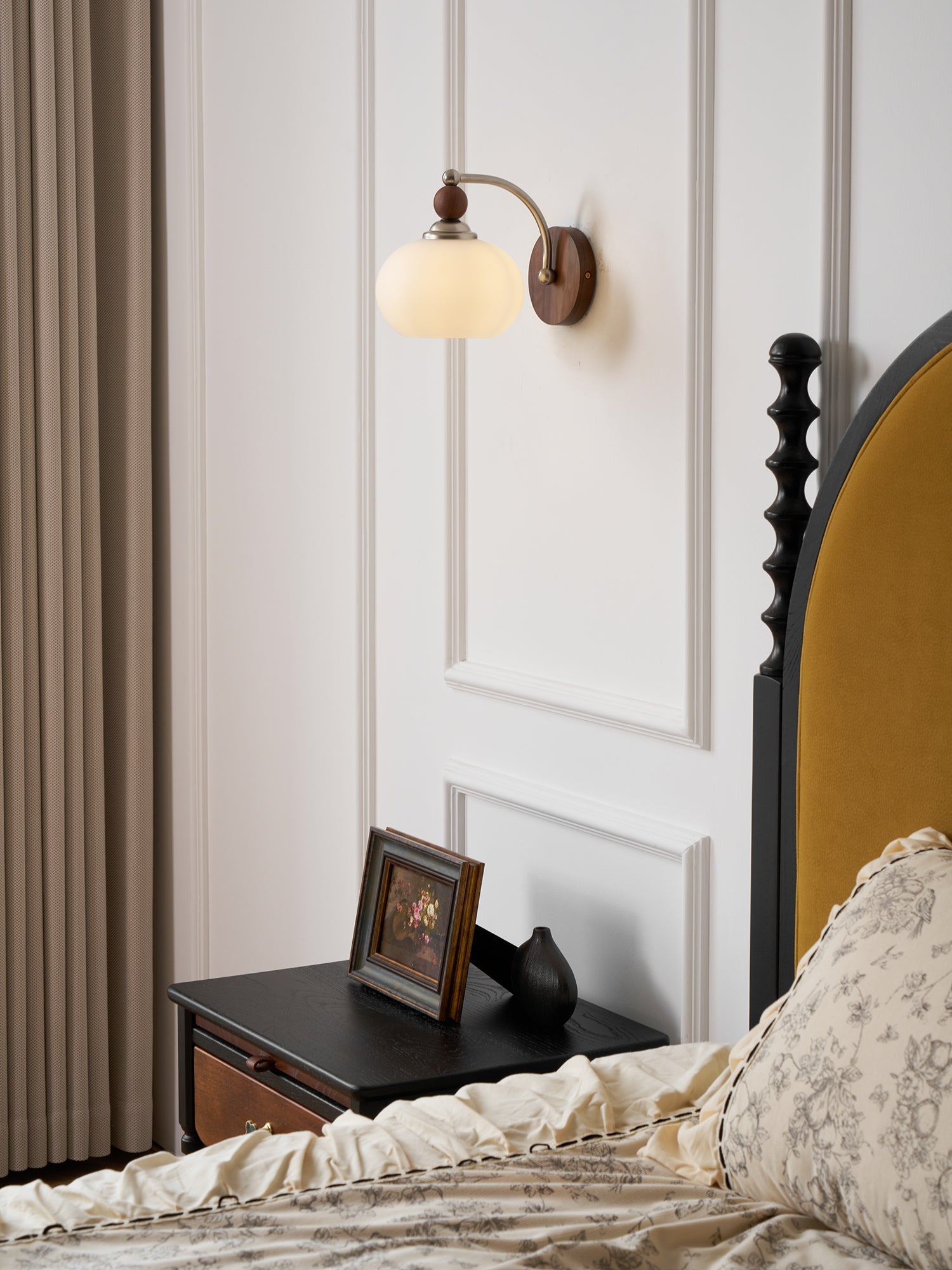 Vicare Premium Nordic Art Glass Wall Lamp - Letslighting